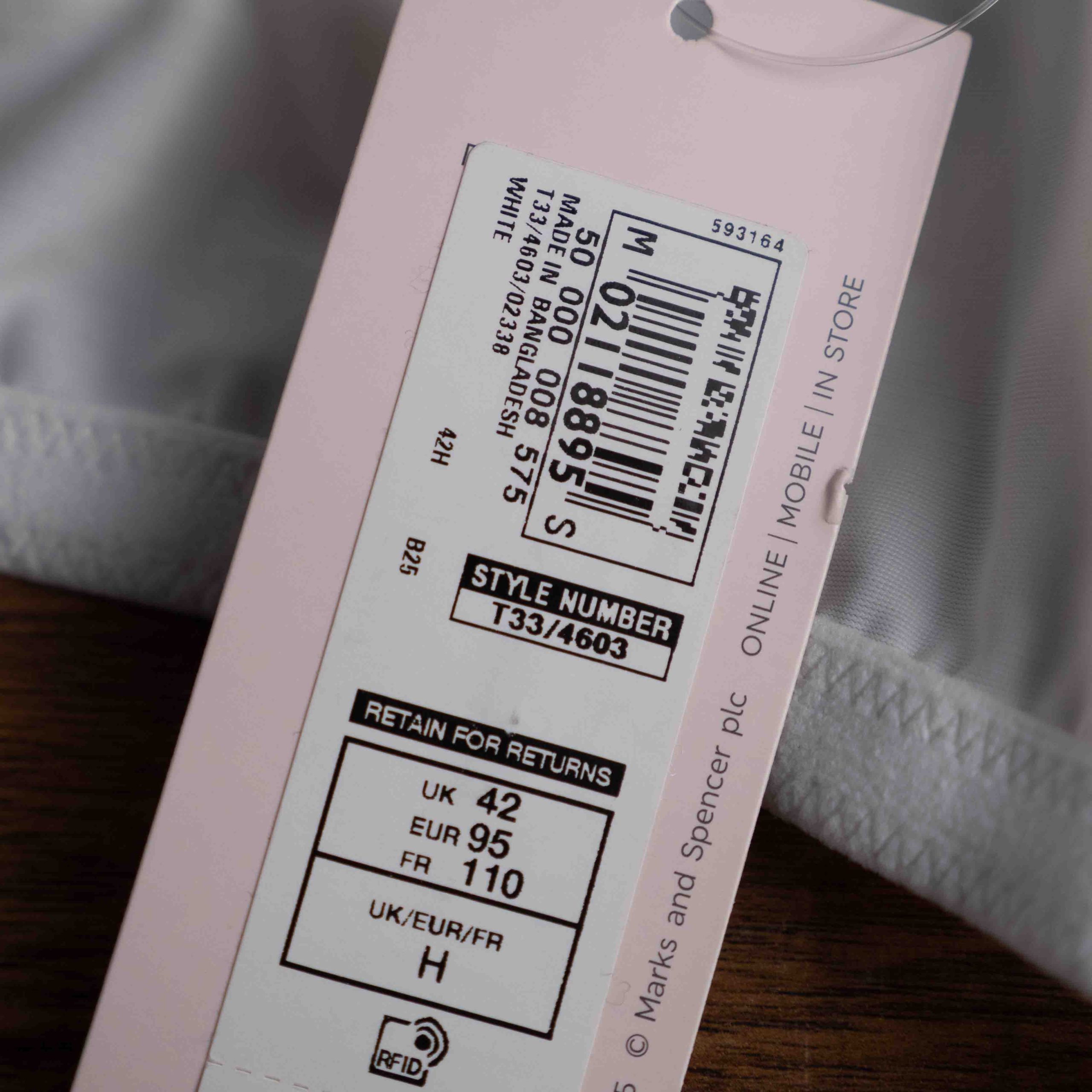 M&S 42H White Full Cup Bra NWT RRP £16.00 image 6
