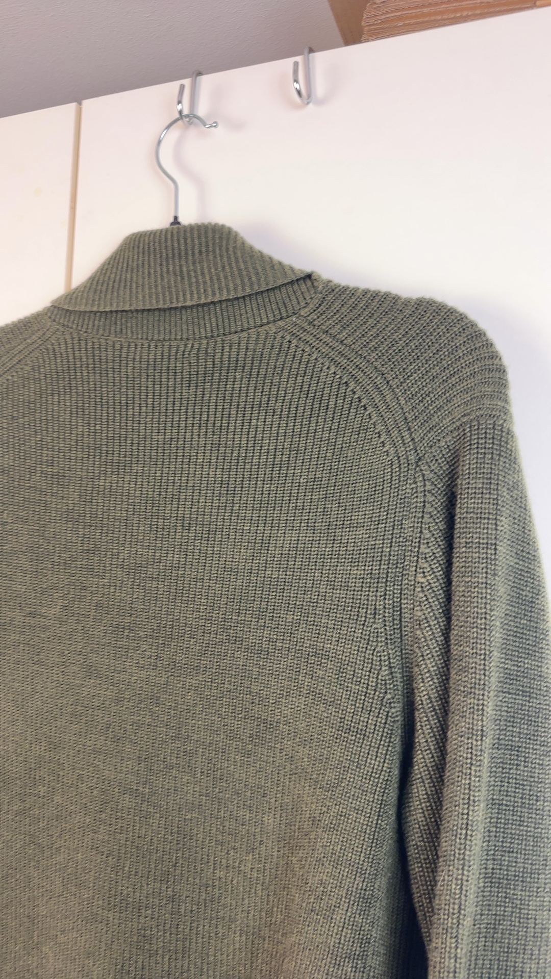 Unbranded Olive Green Knit Sweater Large image 4