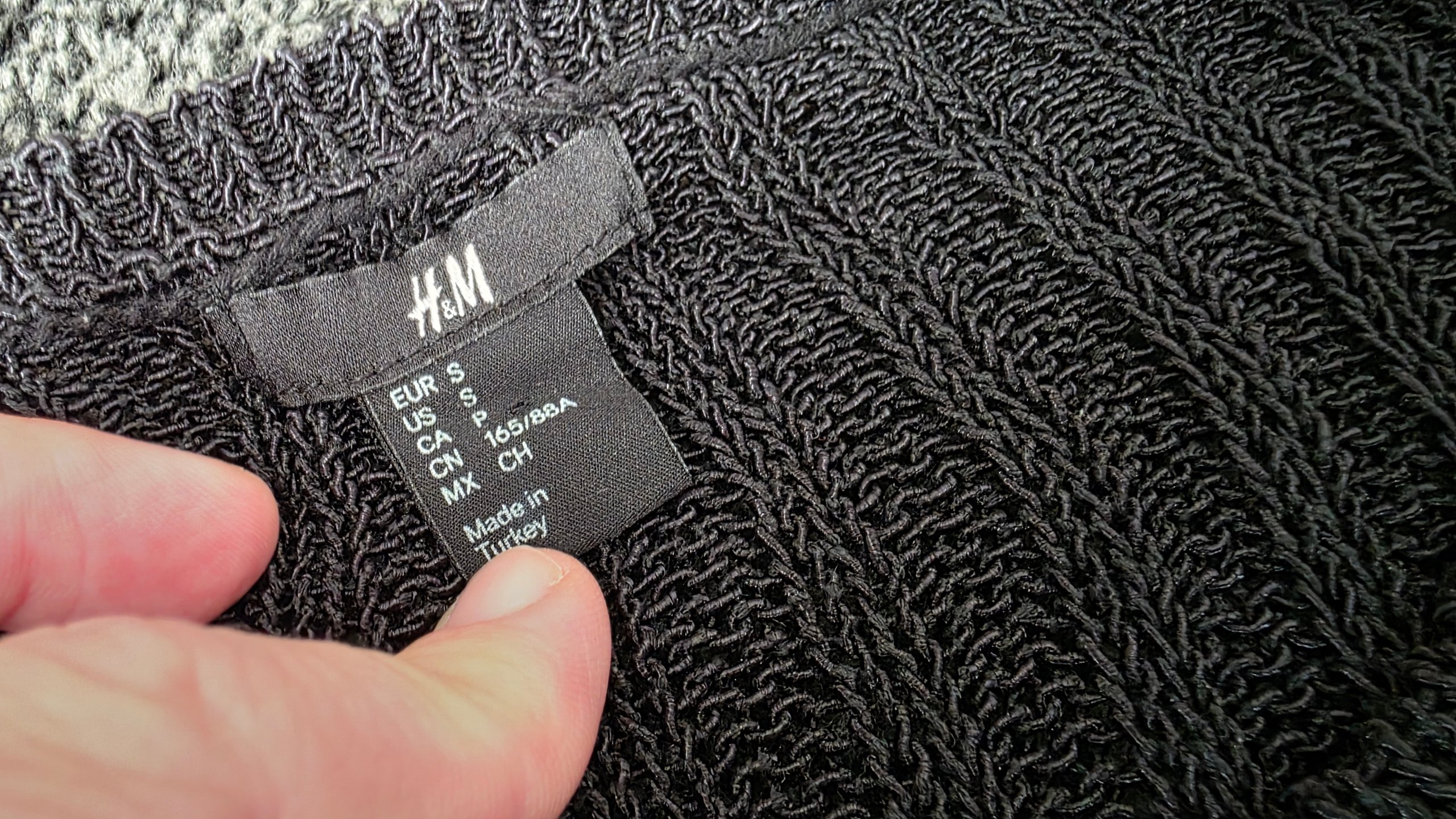 H&M Charcoal Grey Open Textured Knit Jumper Size Small 17" P2P image 6