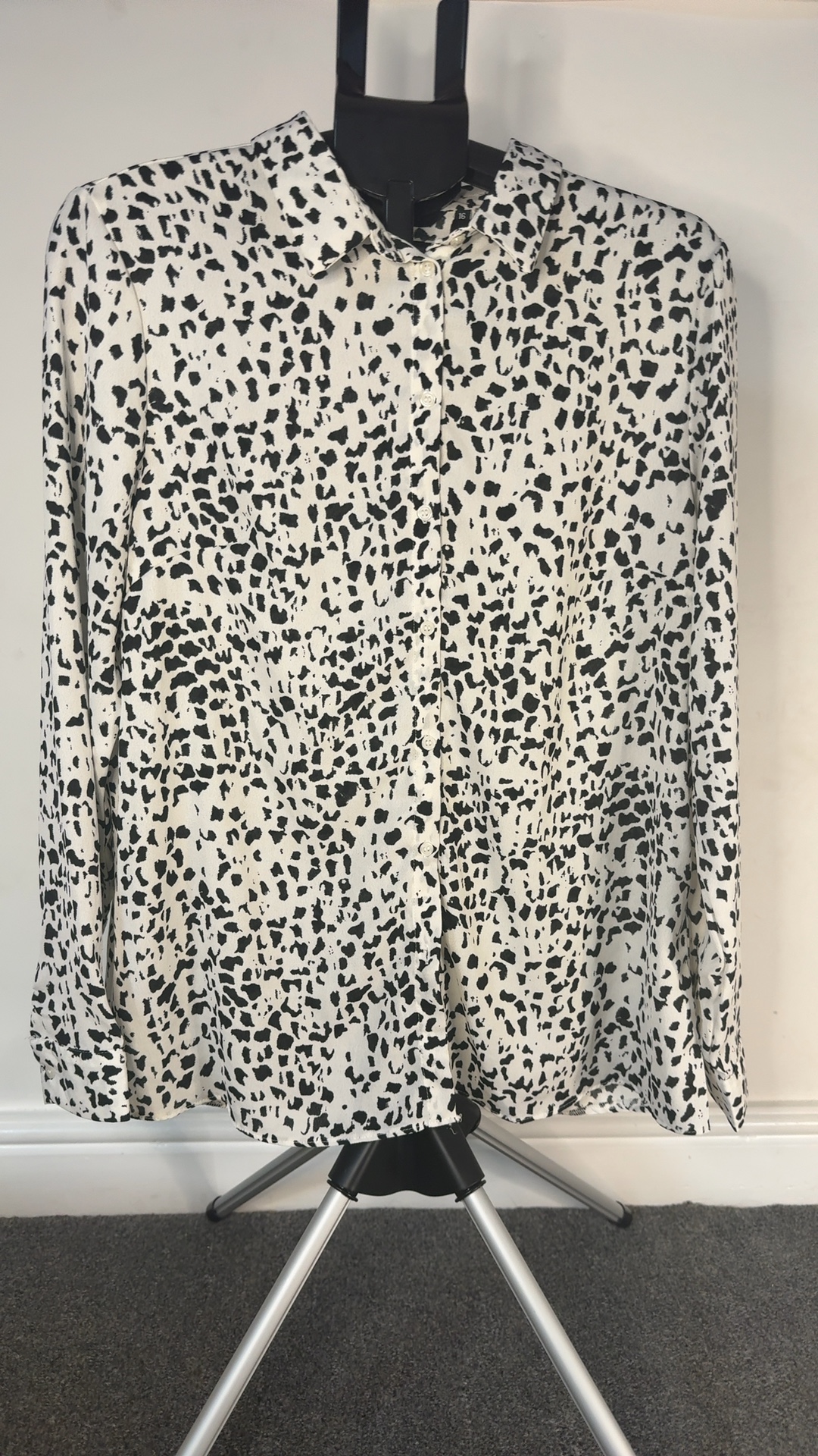 Monochrome Animal Print Blouse Shirt UK 16 BNWT