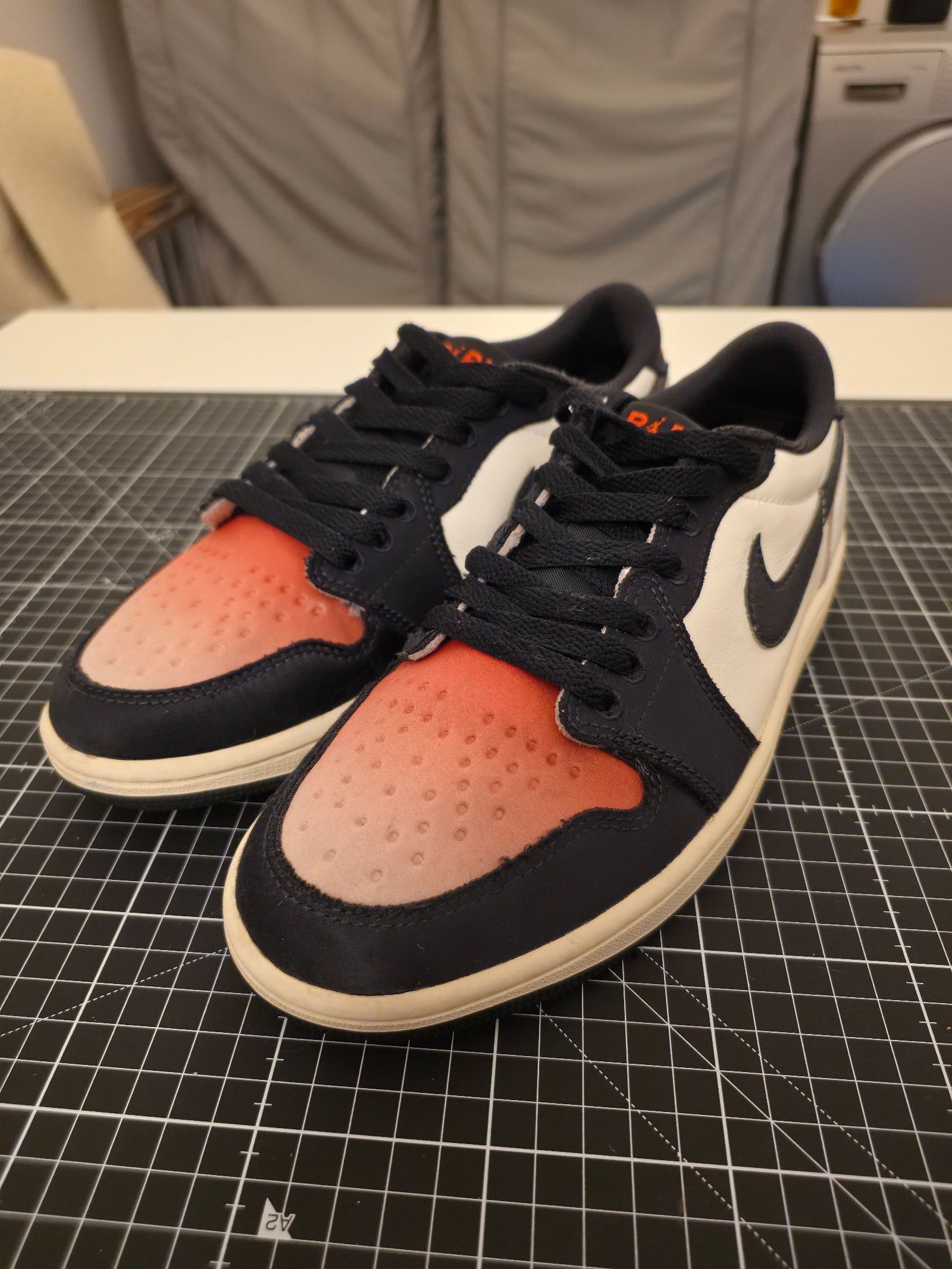 Nike Air Jordan Low Paris Saint Germain Sneakers UK 6.5