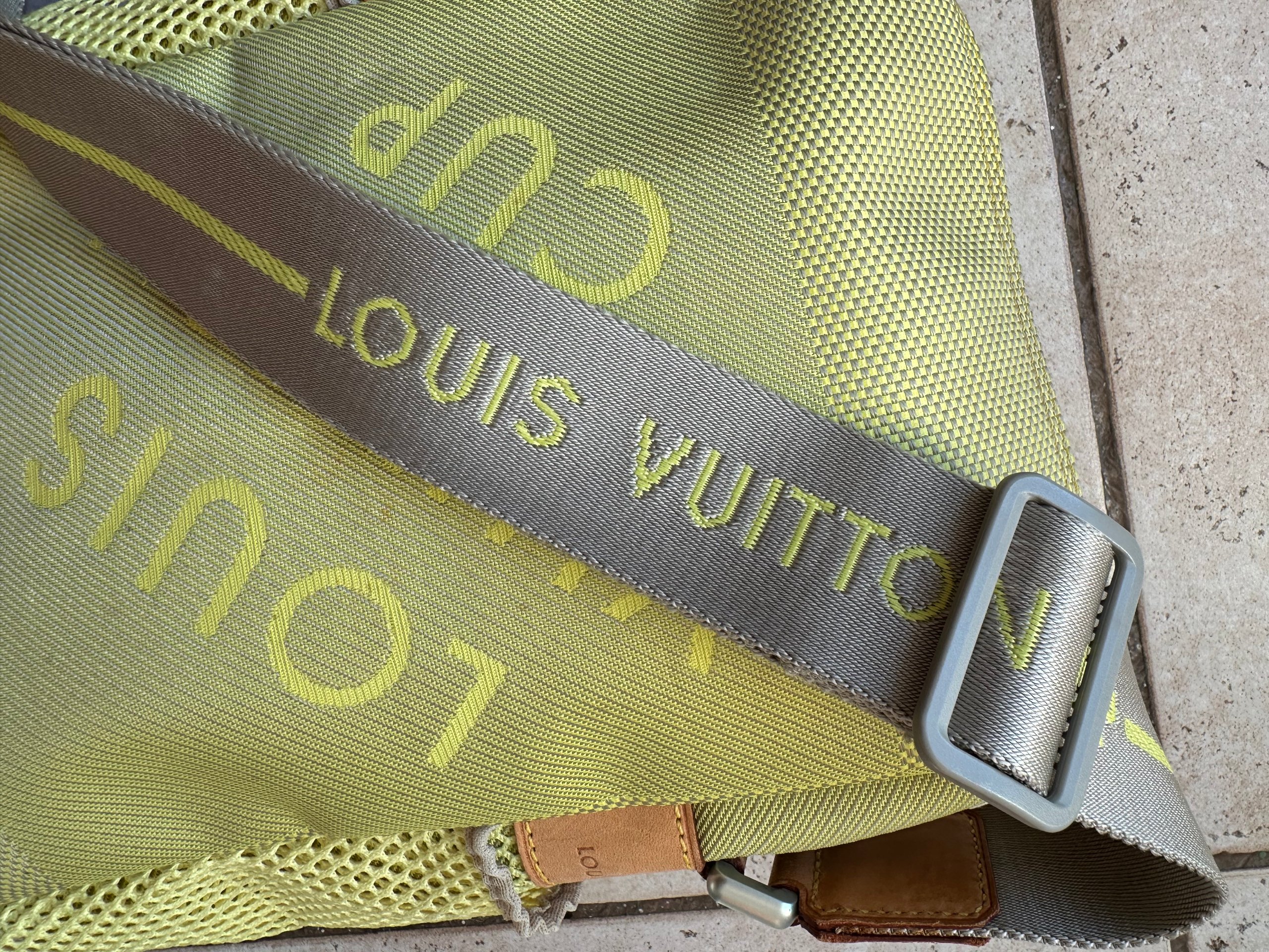 Louis Vuitton Cup 2003 "Weatherly" Lime Green Messenger Bag Vintage Archive image 4