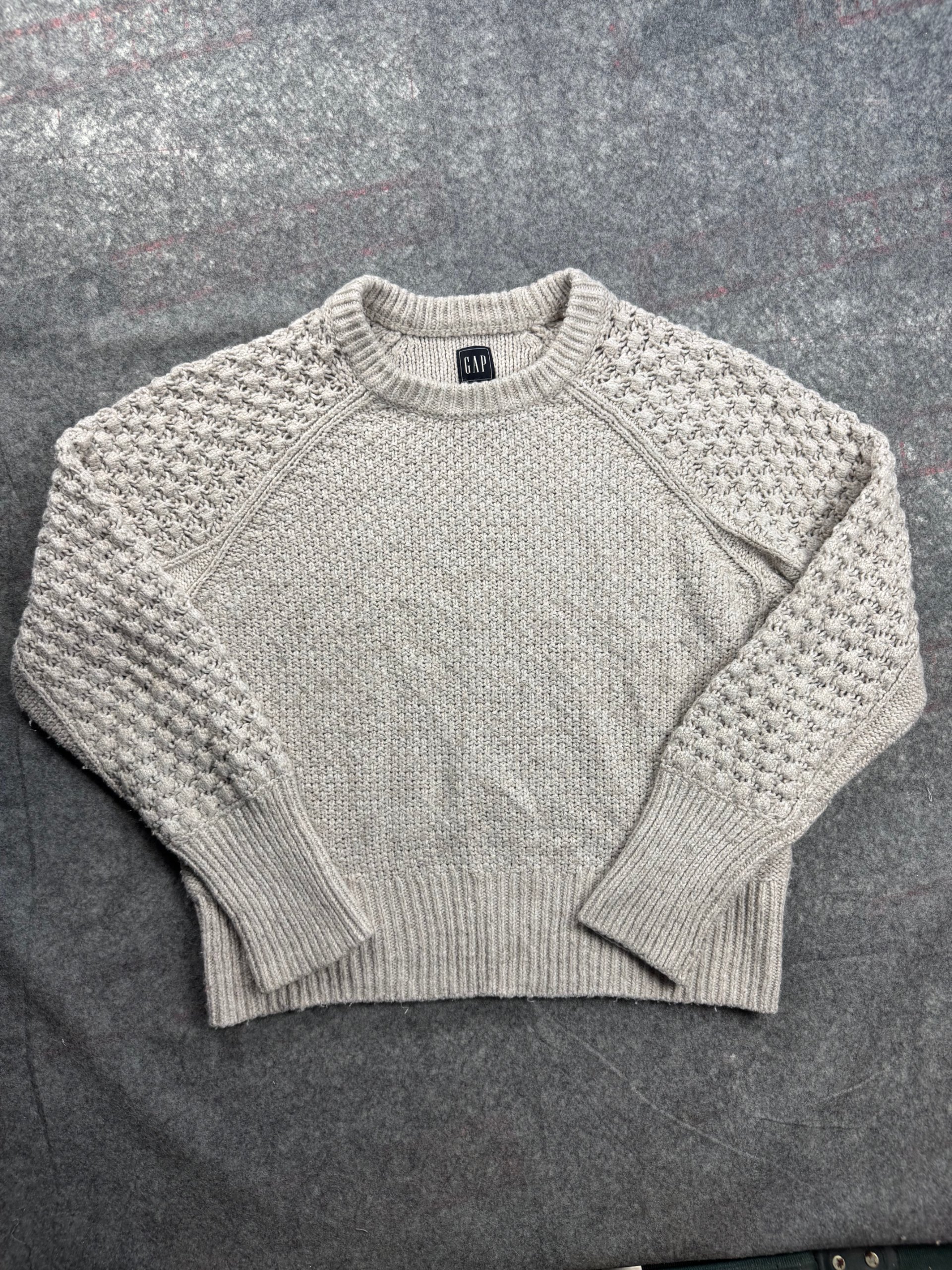 GAP Stone Textured Knit Crew Jumper Large Raglan Sleeve