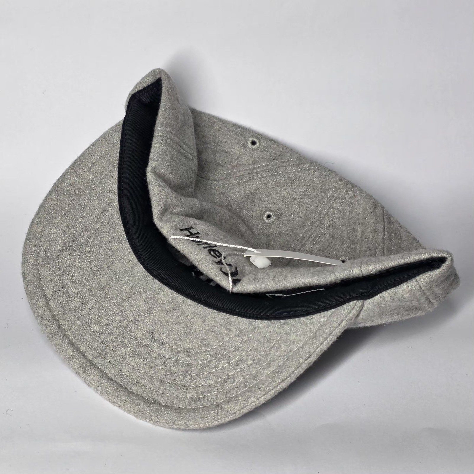 New Era (Hurley) Grey Wool Cap Size 7 1/2 59.6 cm image 2