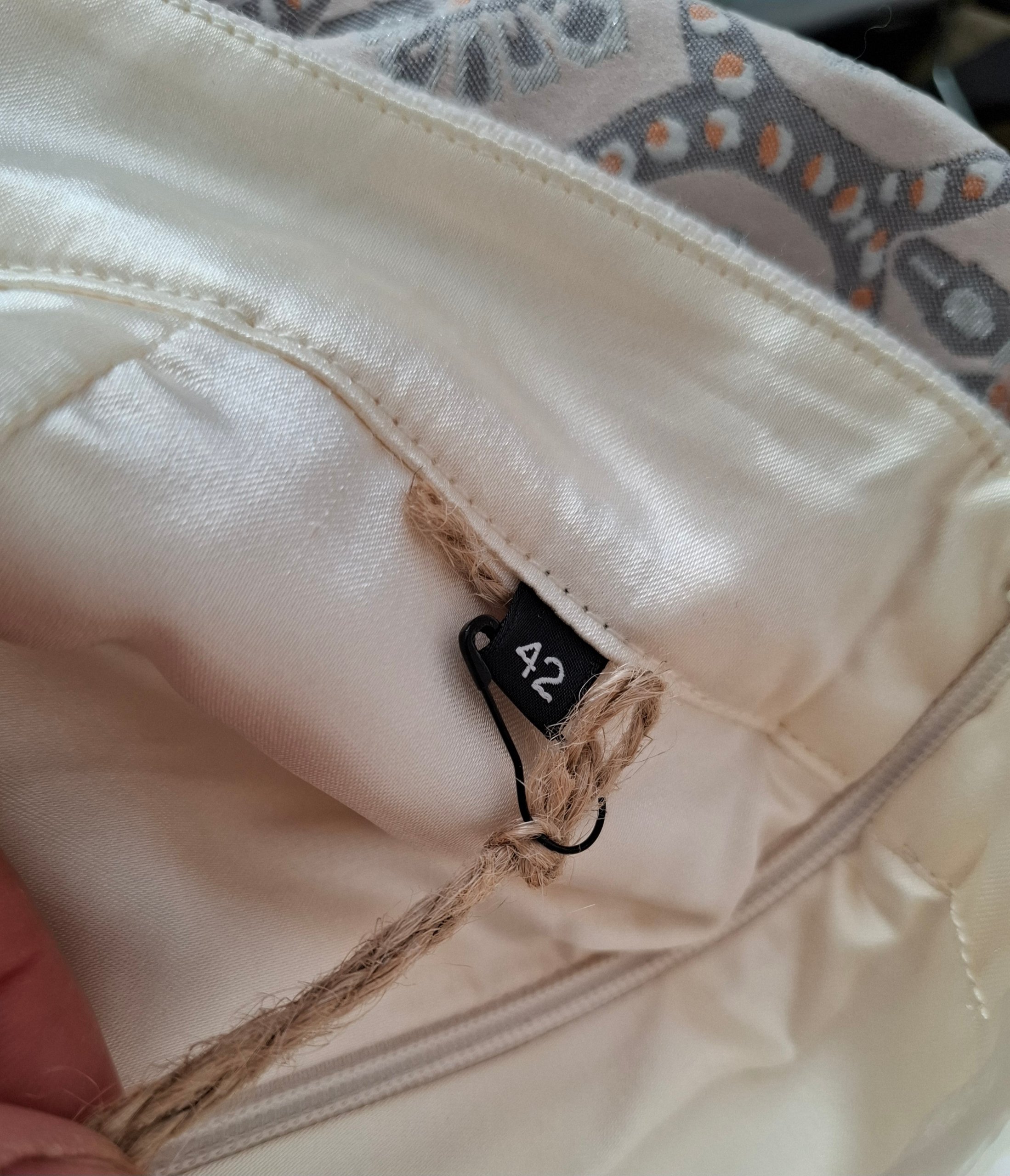 New Elisabetta Franchi Cream Embroidered Mini Skirt Size M image 8