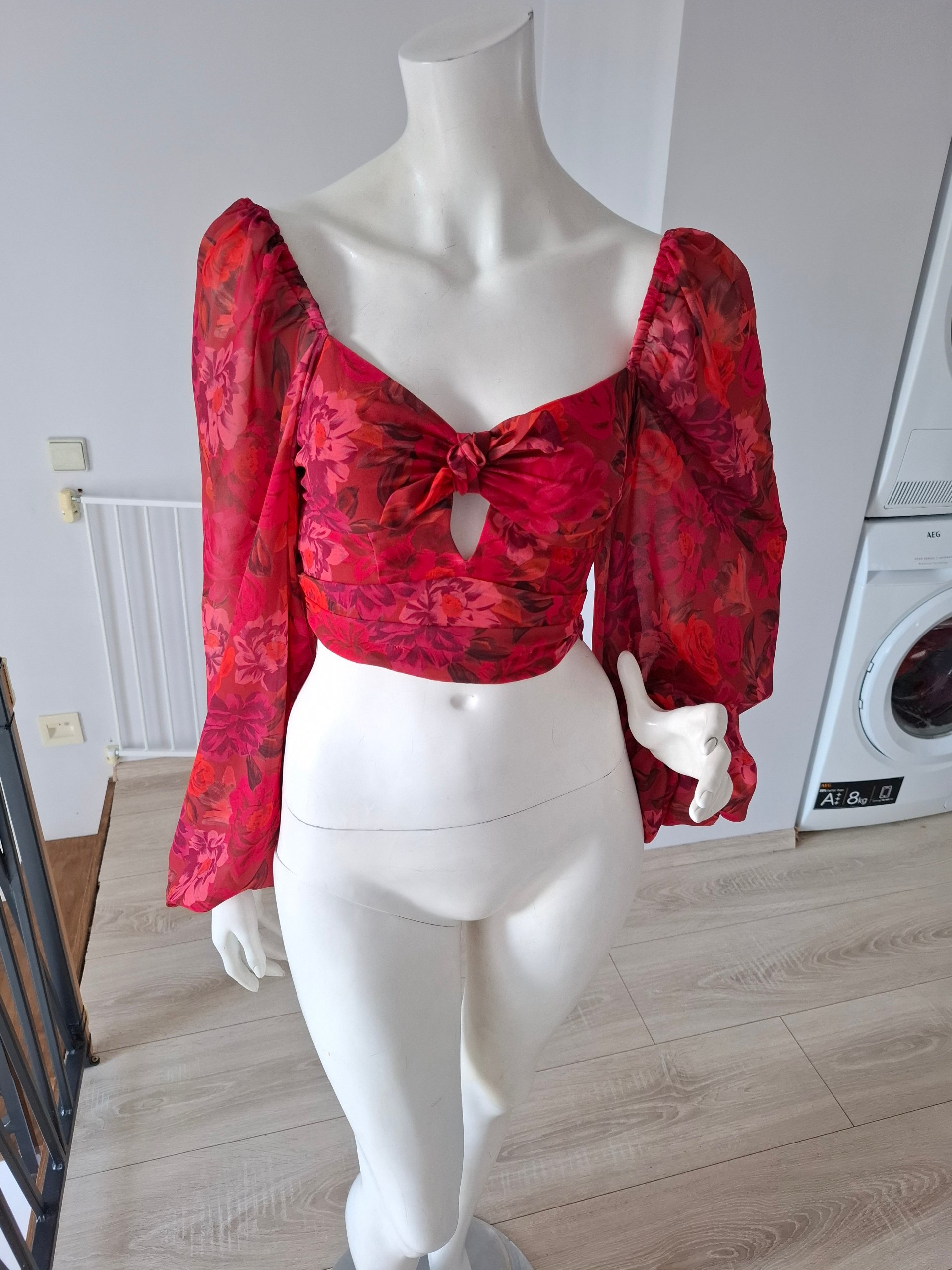 New For Love & Lemons Red Floral Crop Top Size XS image 6