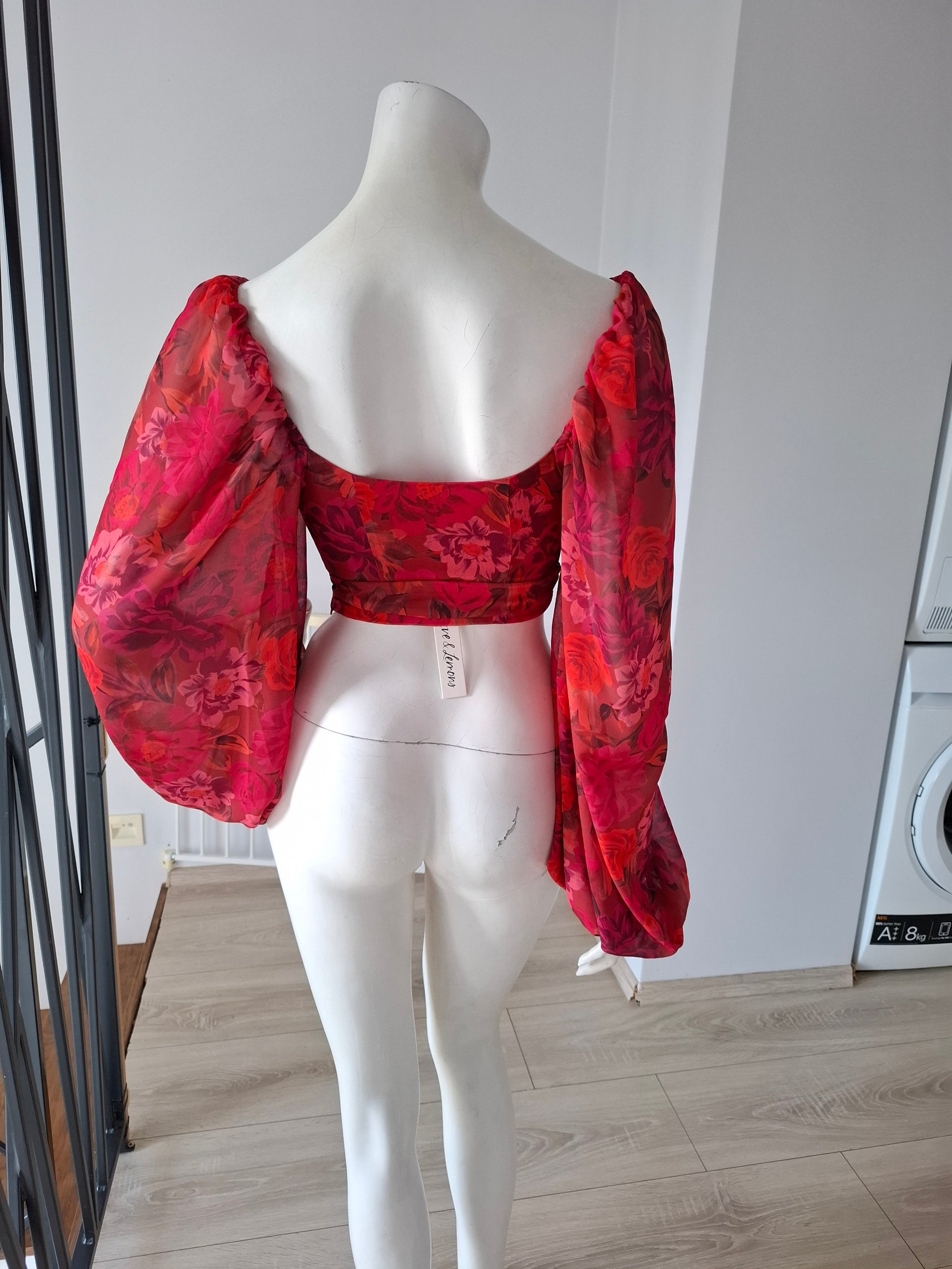 New For Love & Lemons Red Floral Crop Top Size XS image 9