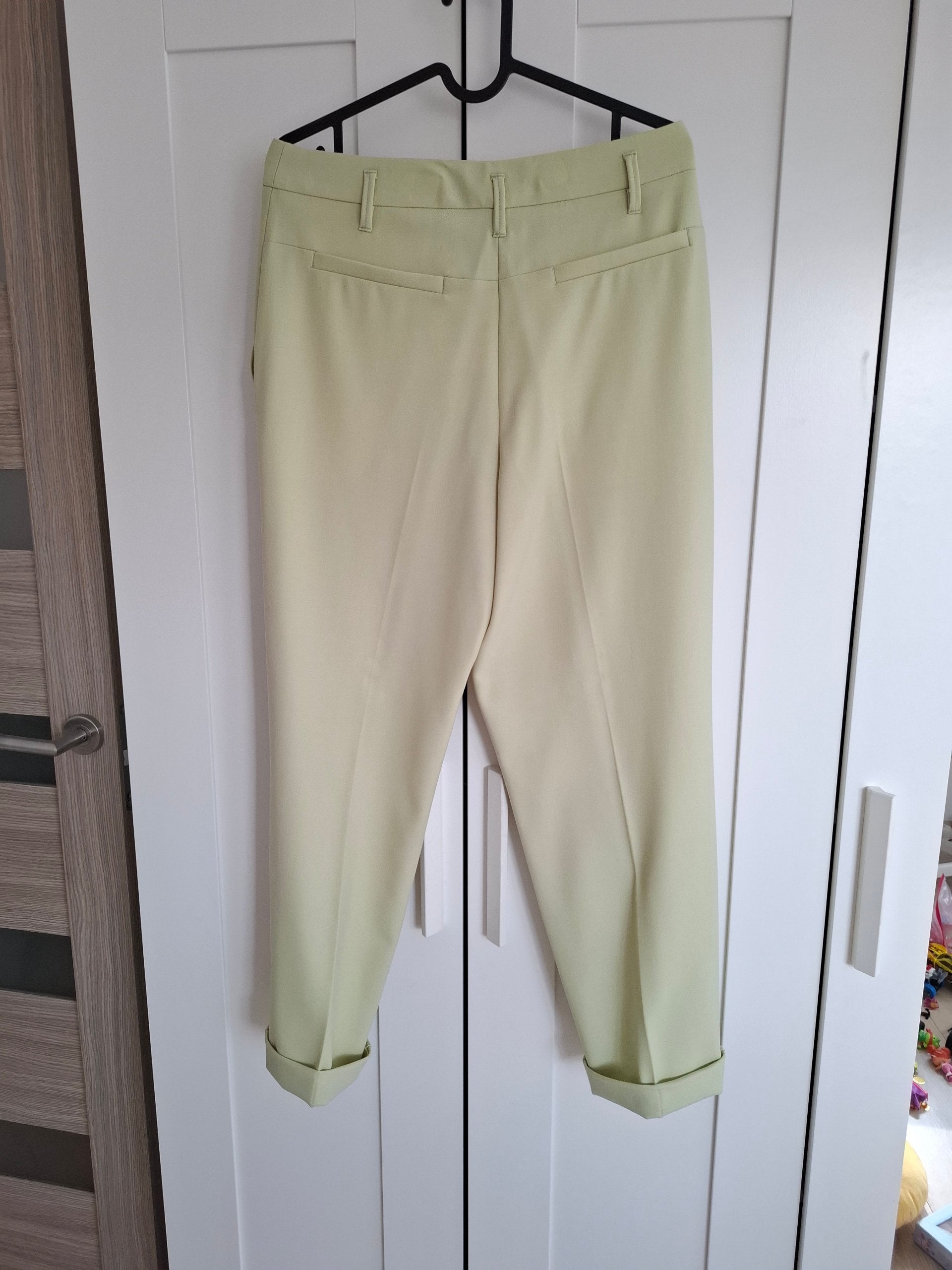 New Dorothee Schumacher Sage Green Tailored Trousers Size M image 10