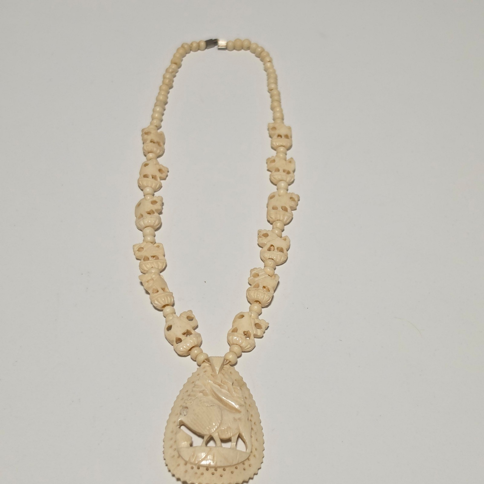 Carved Ivory lion Beaded Necklace .b9