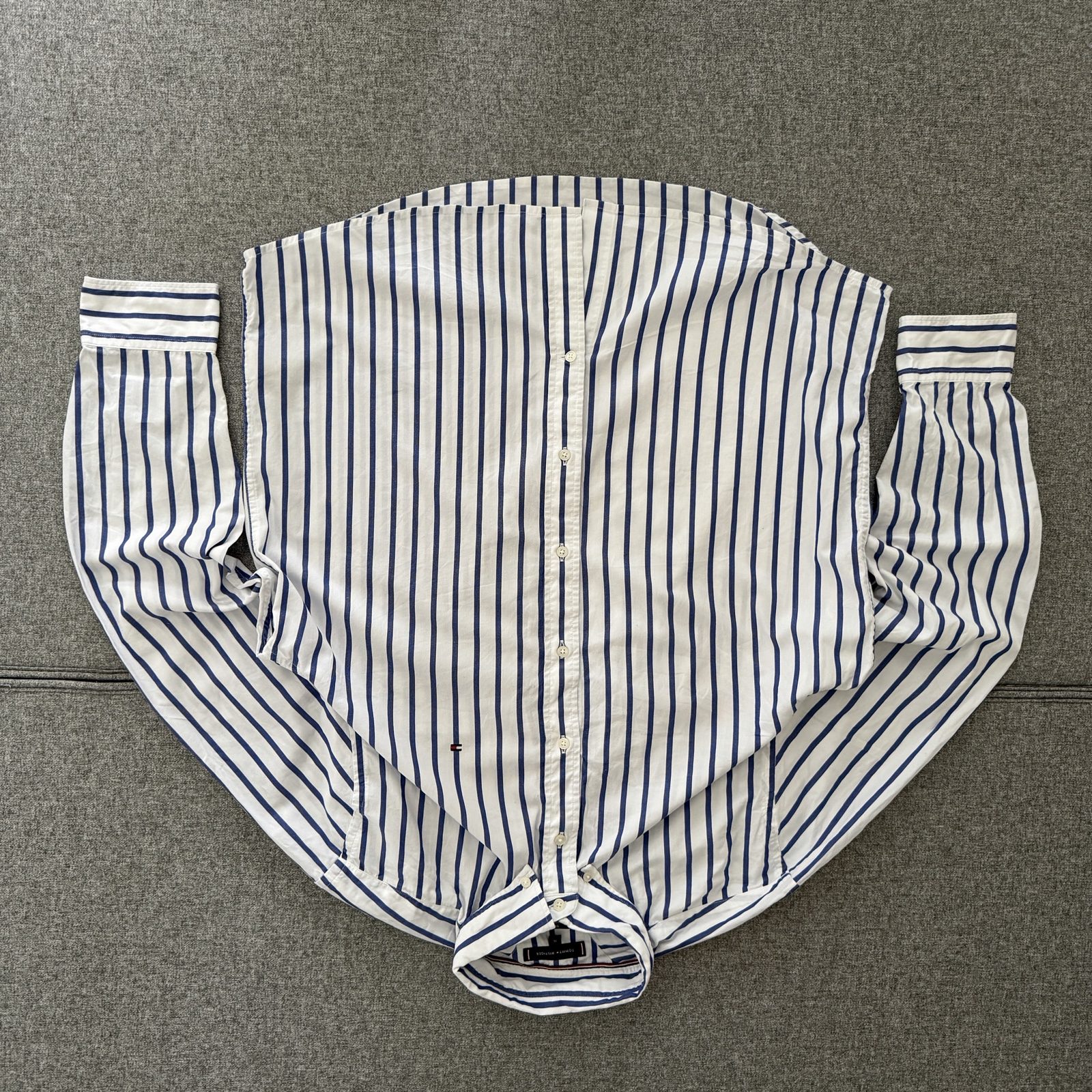 Tommy Hilfiger White & Blue Stripe Men's Shirt XL Regular Fit