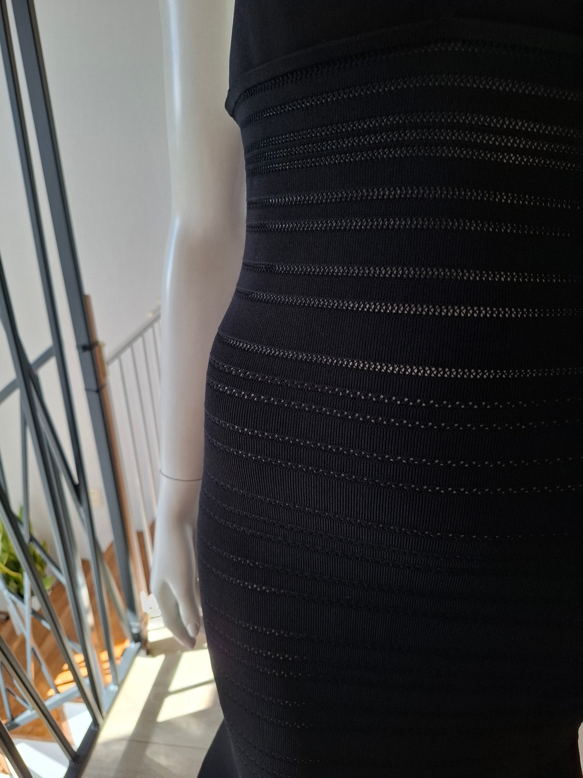 New Victoria Beckham Black Compact Viscose Mermaid Midi Dress Size M image 8