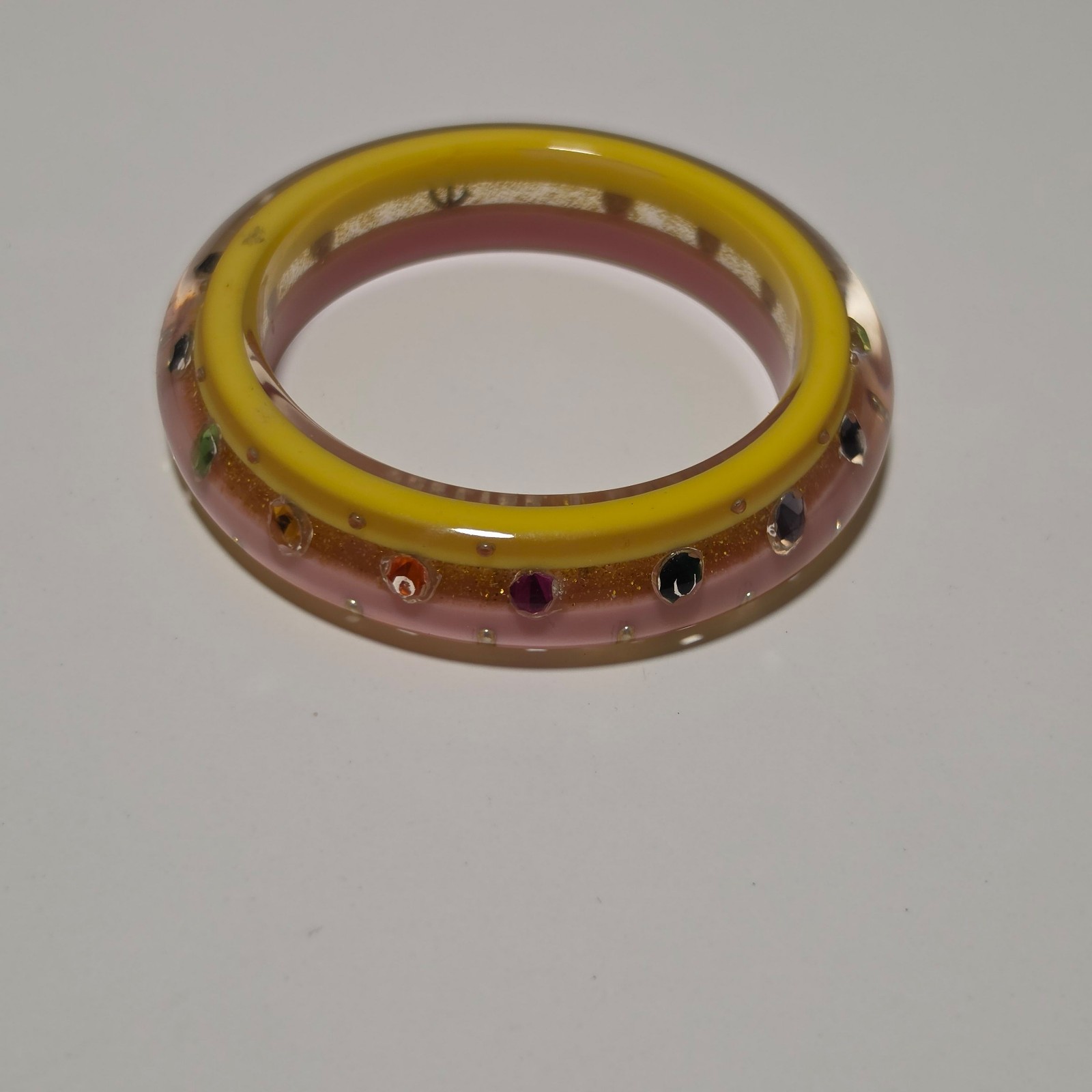 Trelise Cooper Yellow & Pink Crystal Resin Bangle Bracelet.b9