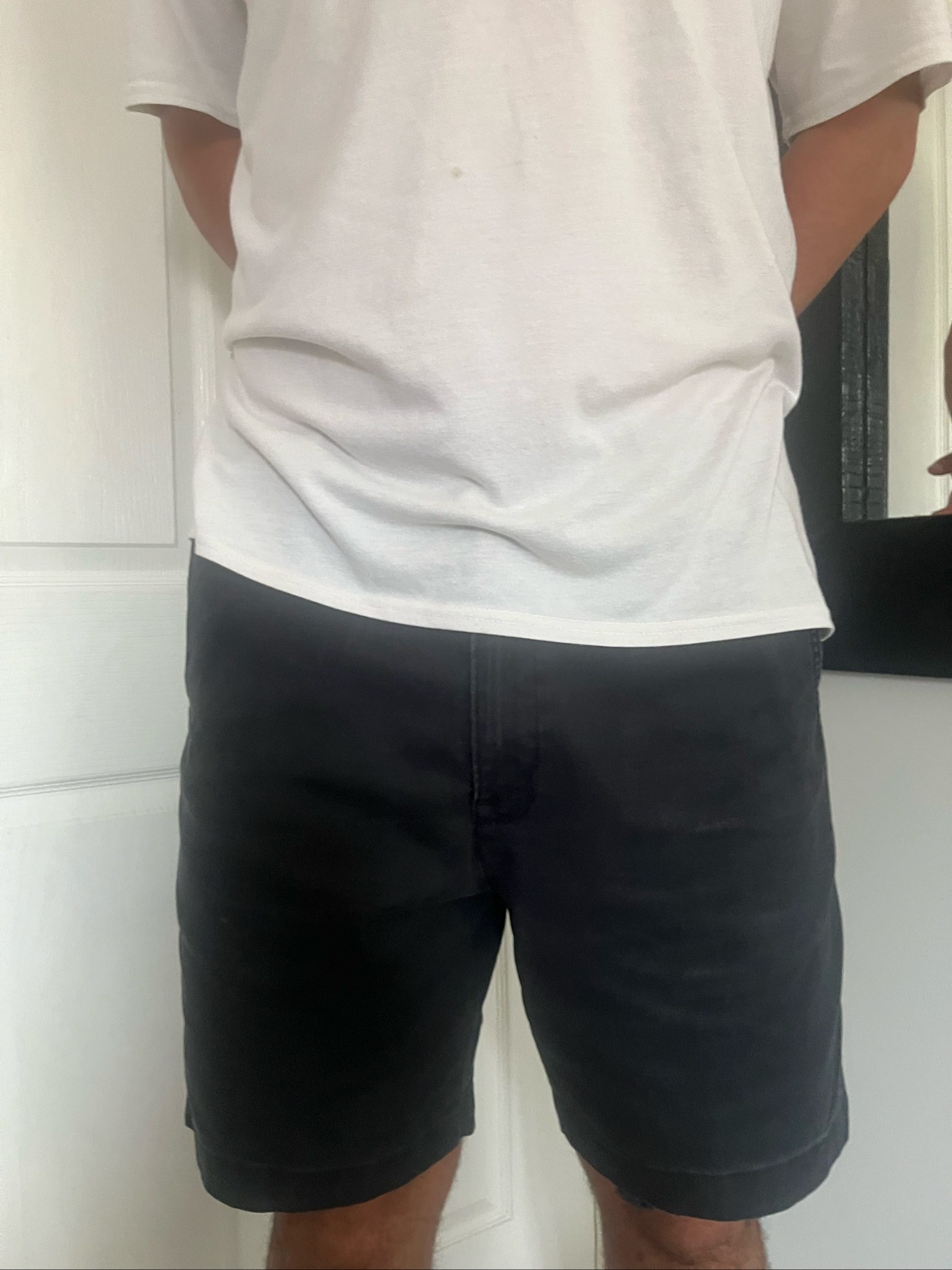 Levi's Black Men's Chino Shorts Medium with Buttoned Back Pockets