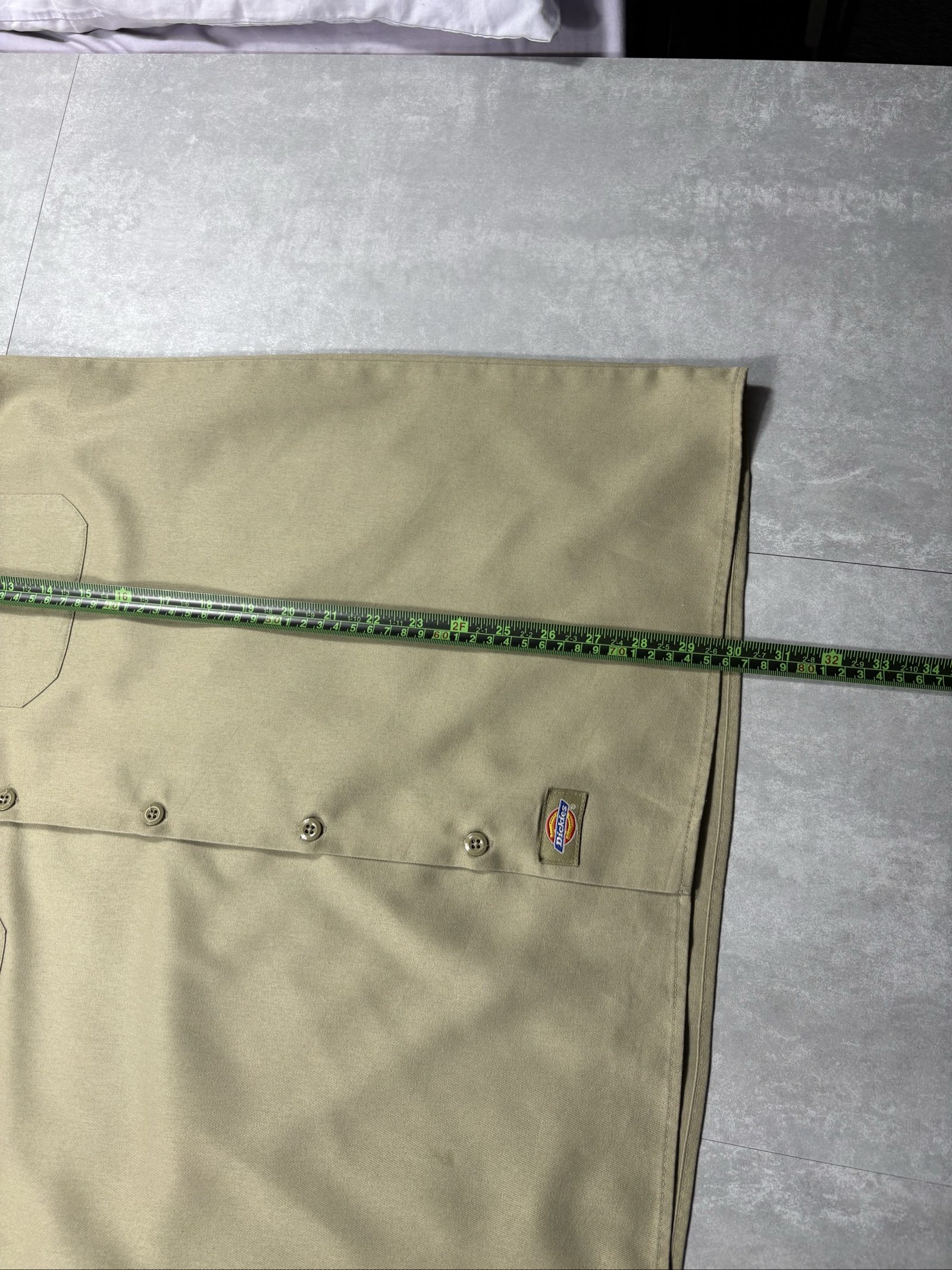 Dickies Men's Beige Embroidered Logo Work Shirt Medium Poly-Cotton image 9