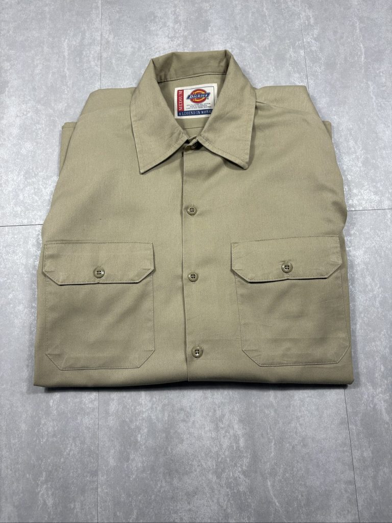 Dickies Men's Beige Embroidered Logo Work Shirt Medium Poly-Cotton