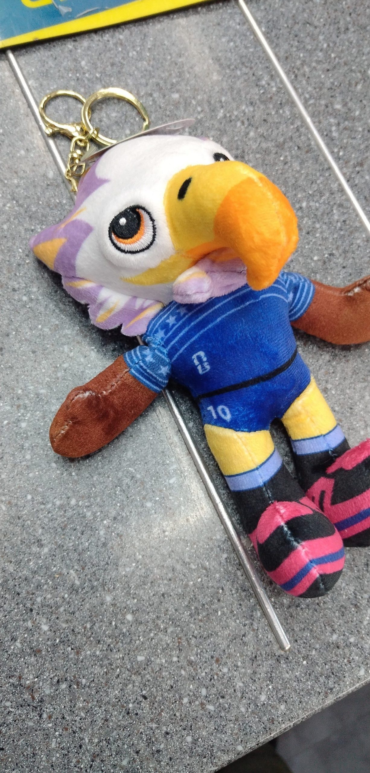 2026 World Cup Plush Eagle Soccer Keychain Multi Colour image 2