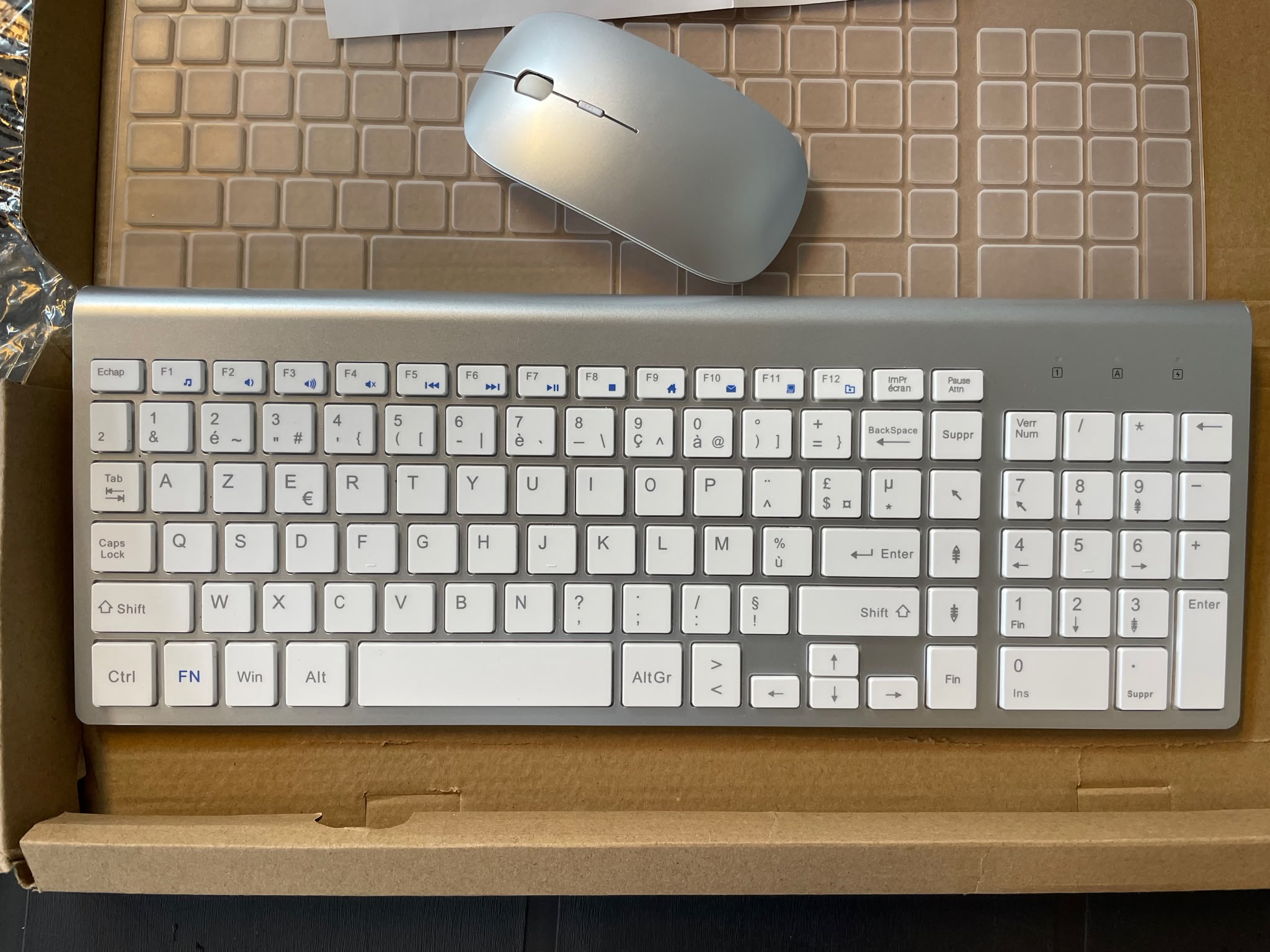 Topmate Draadloze Toetsenbord en Muis Set - AZERTY - Wit/Zilver