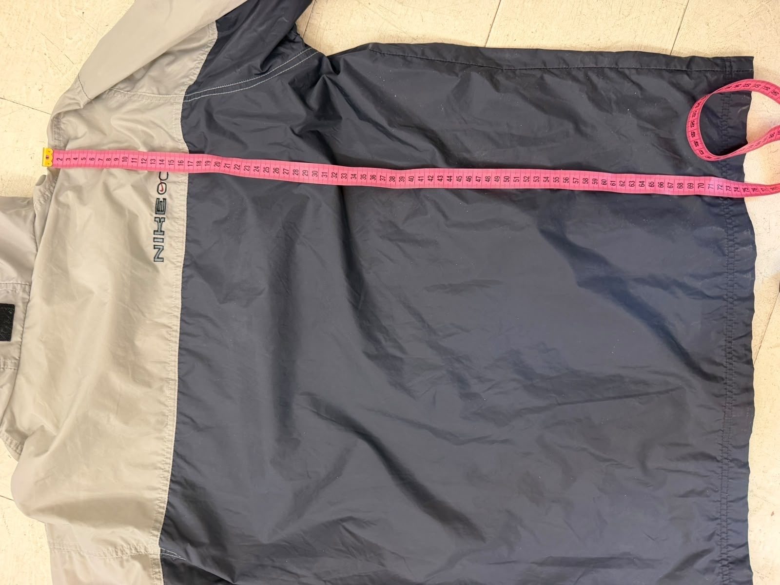Nike Grey & Black Hooded Windbreaker Large image 5