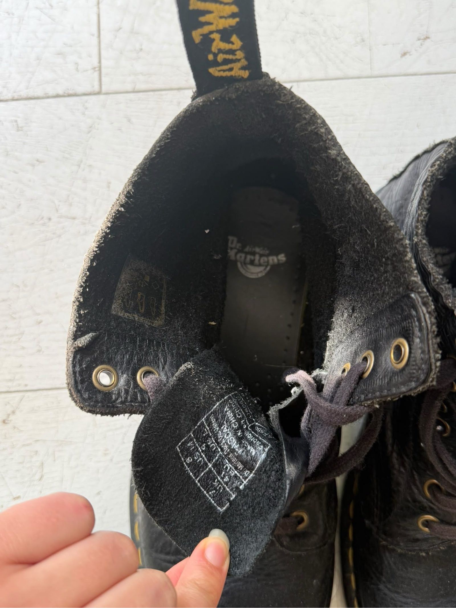 Dr Martens Black Leather Lace-Up Boots UK 5 image 4