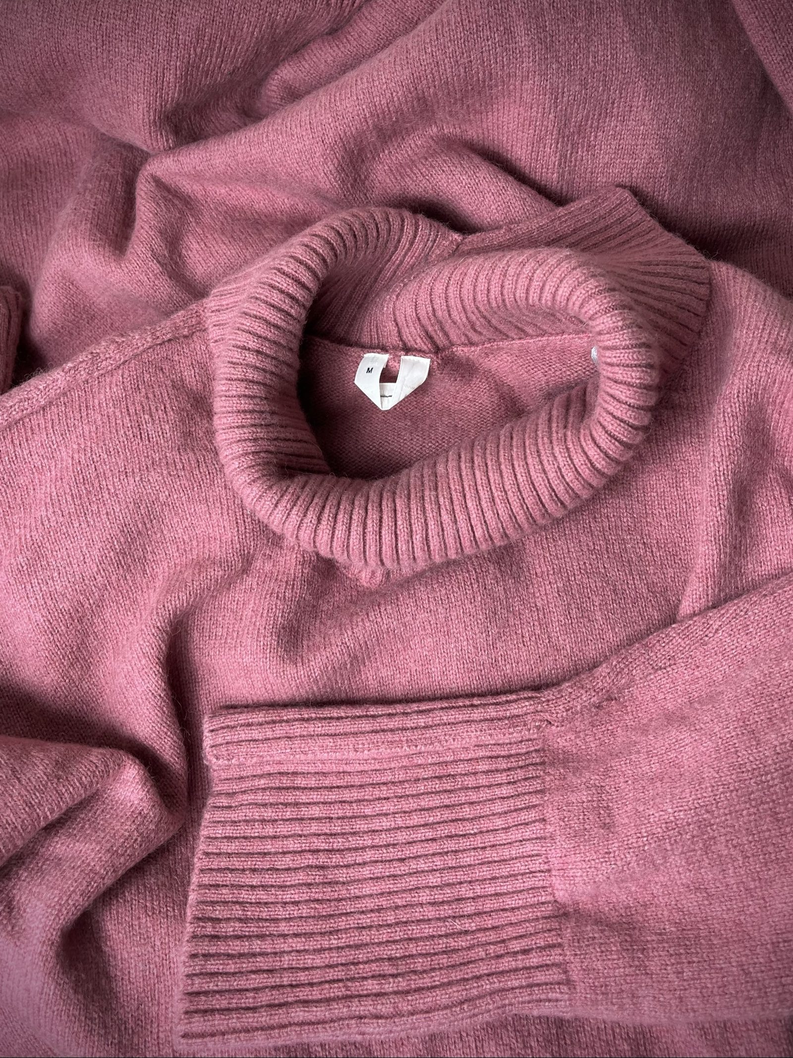 Arket Rollkragen Strickkleid Wollkleid Oversized Wolle Mauve scandi chic M/L image 3