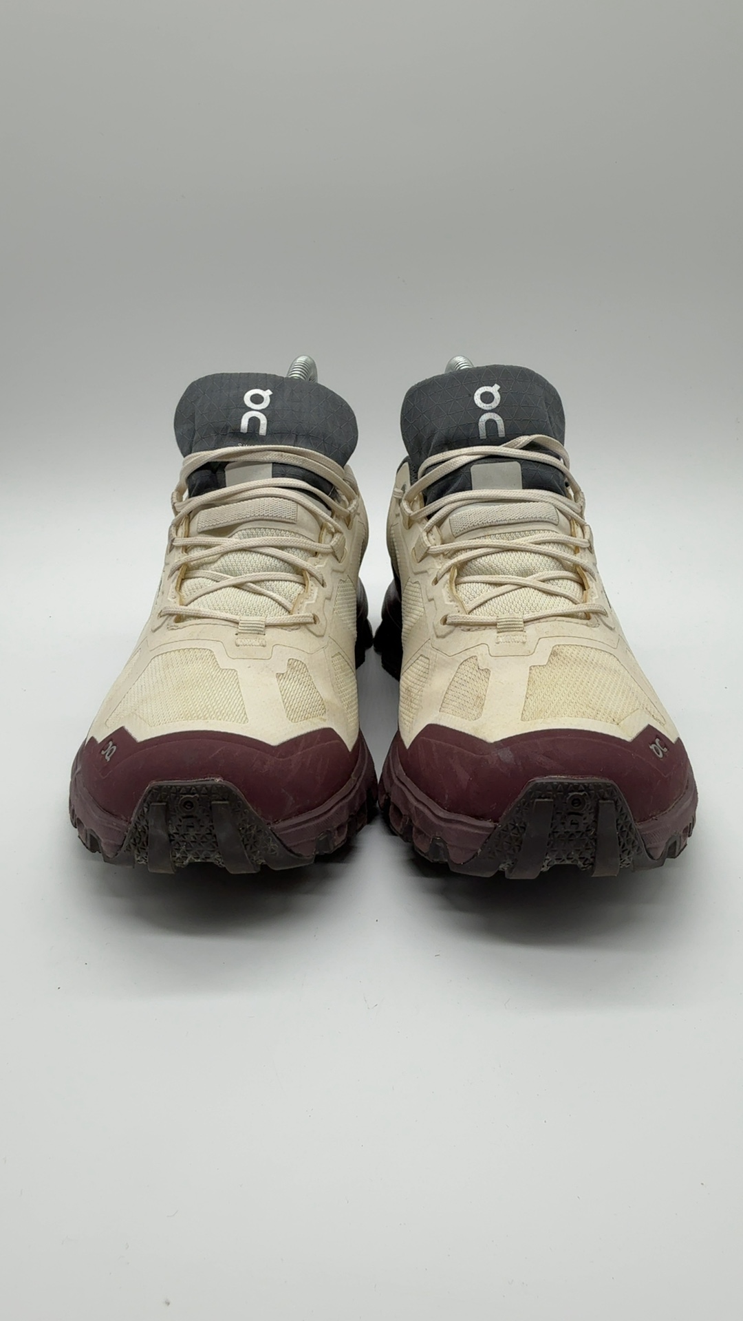 On Cloudventure Trail Running Schuhe Beige Bordeaux Gr. 38.5 | Damen Outdoor image 3