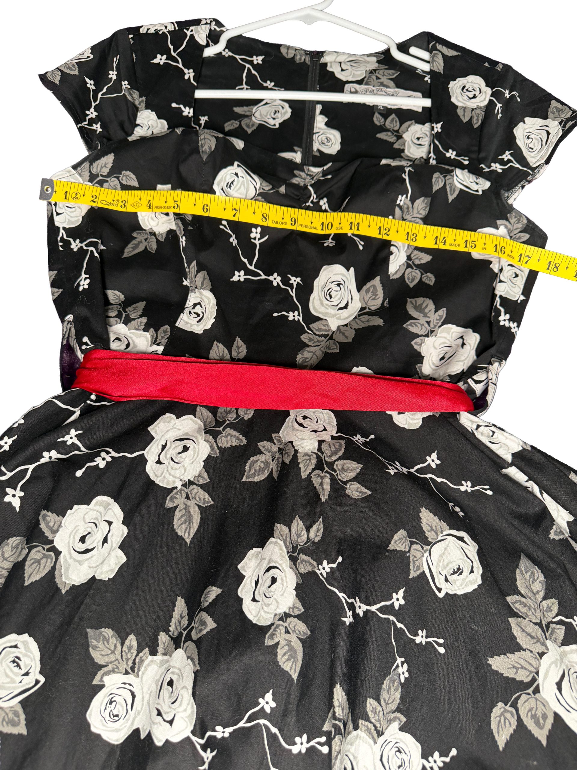 Hot Topic - Women's Black Fit N Flare Dress - Size XL image 4