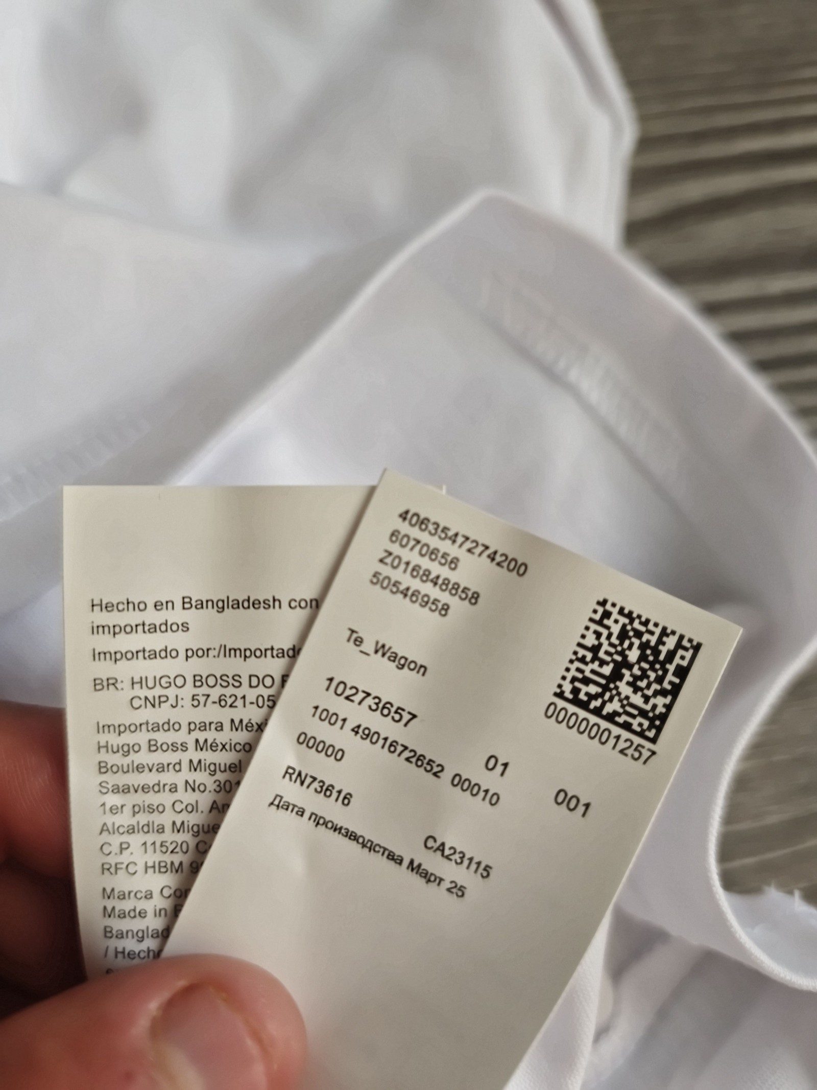 BOSS White All-Terrain Graphic T-Shirt Medium Cotton image 7
