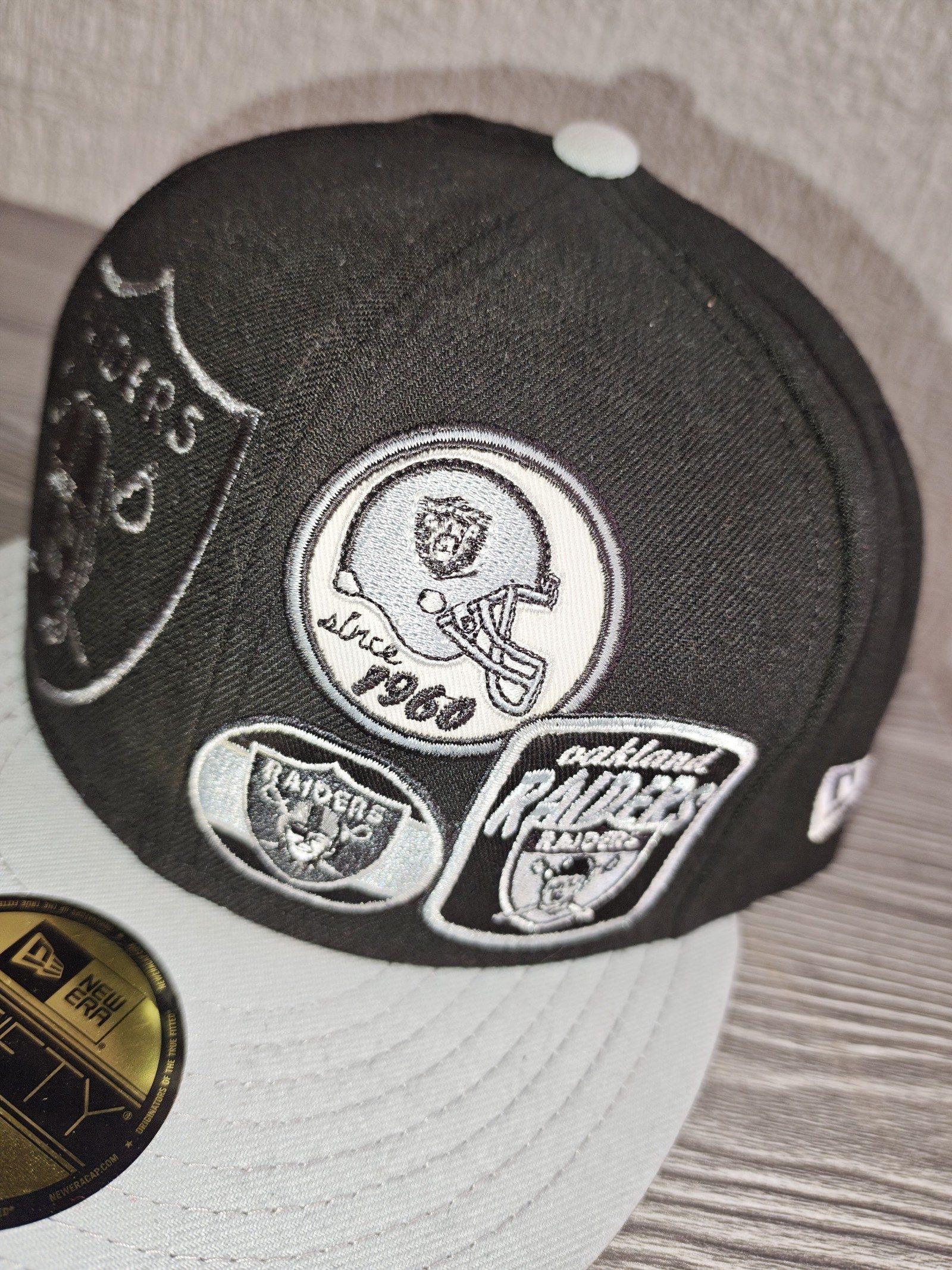 New Era Black & Grey Raiders NFL 59FIFTY Fitted Cap 7 1/2 image 3