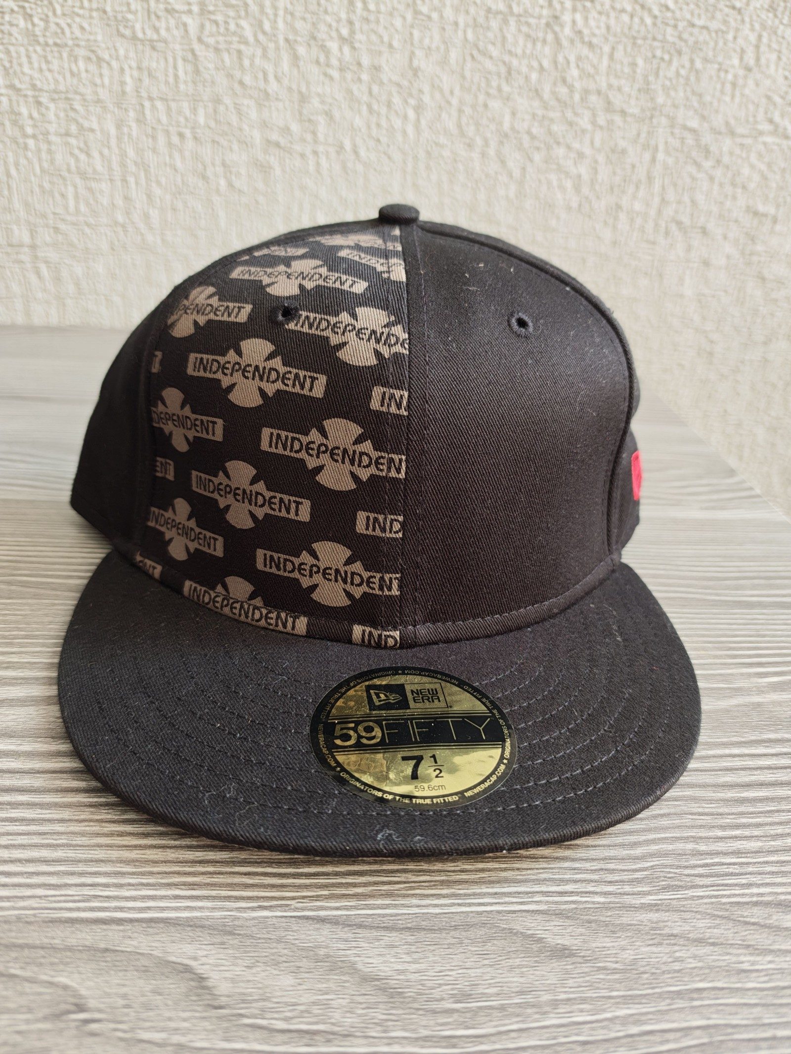 New Era Black & Beige Independent 59FIFTY Cap 7 1/2 59.6cm
