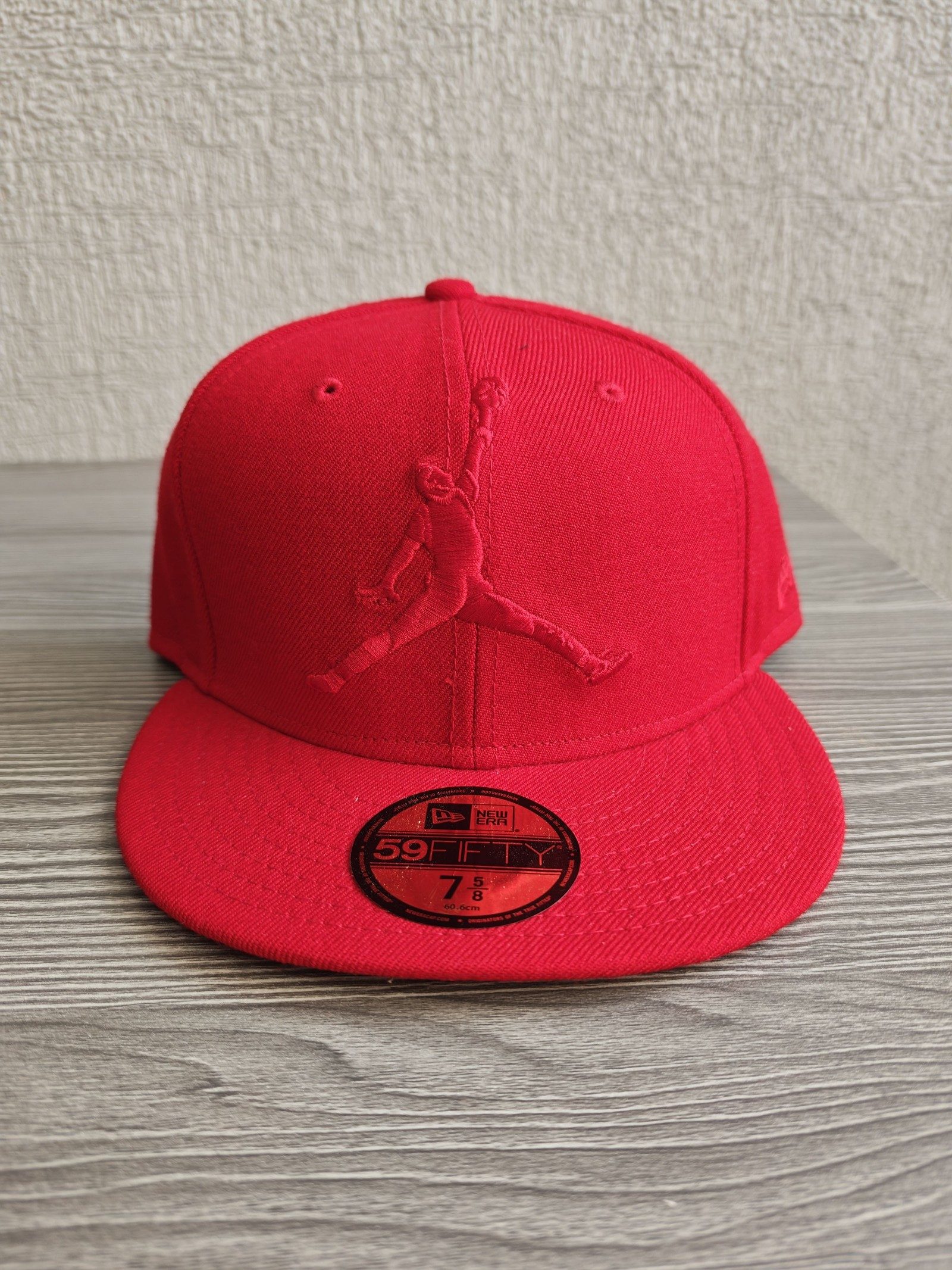 New Era Red Jordan 59FIFTY Fitted Cap 7 5/8 60.6cm