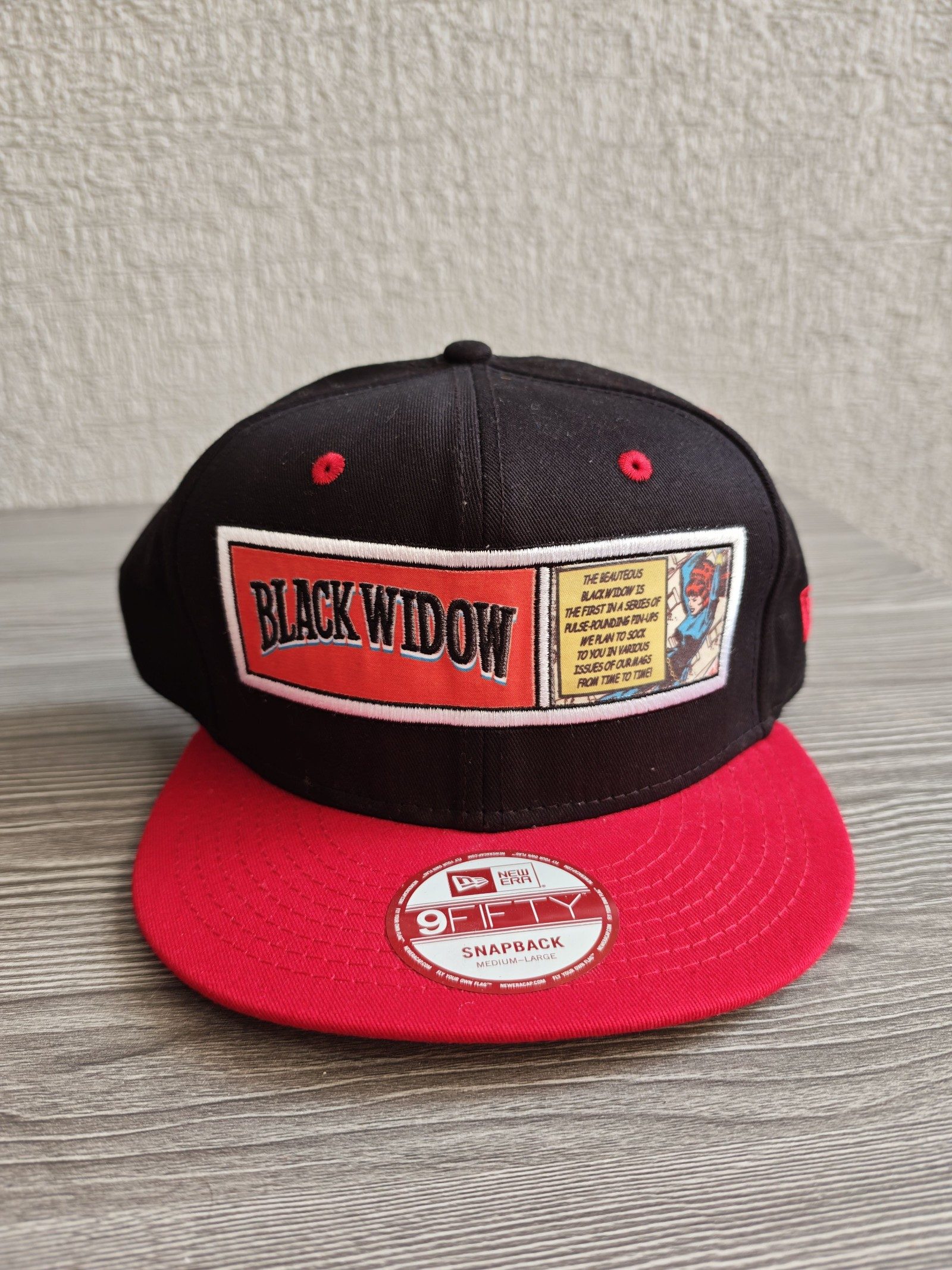 New Era Marvel Comics Black Widow Black & Red Snapback Cap Medium-Large