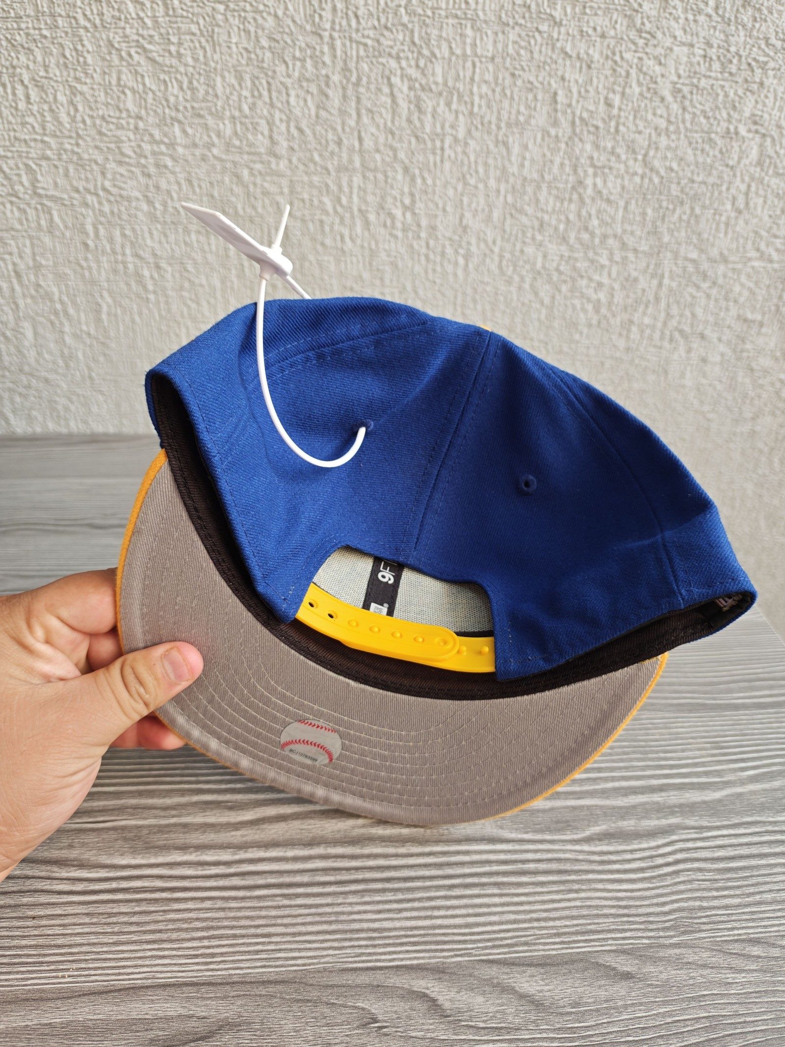 New Era Blue & Yellow Ken Griffey Jr. Snapback Cap Medium-Large image 4