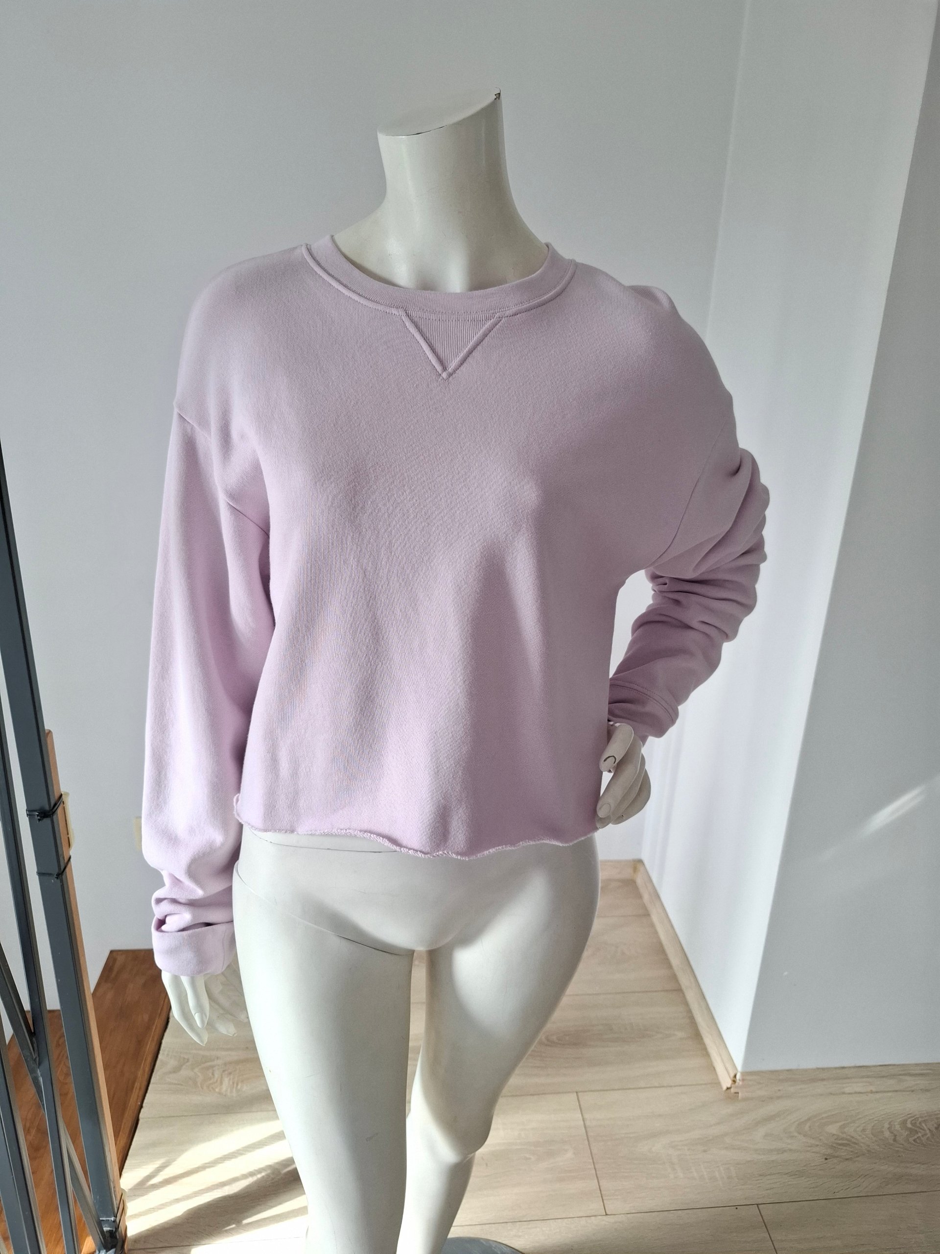 New John Elliott Lilac Cropped Sweatshirt Jumper Size L image 4