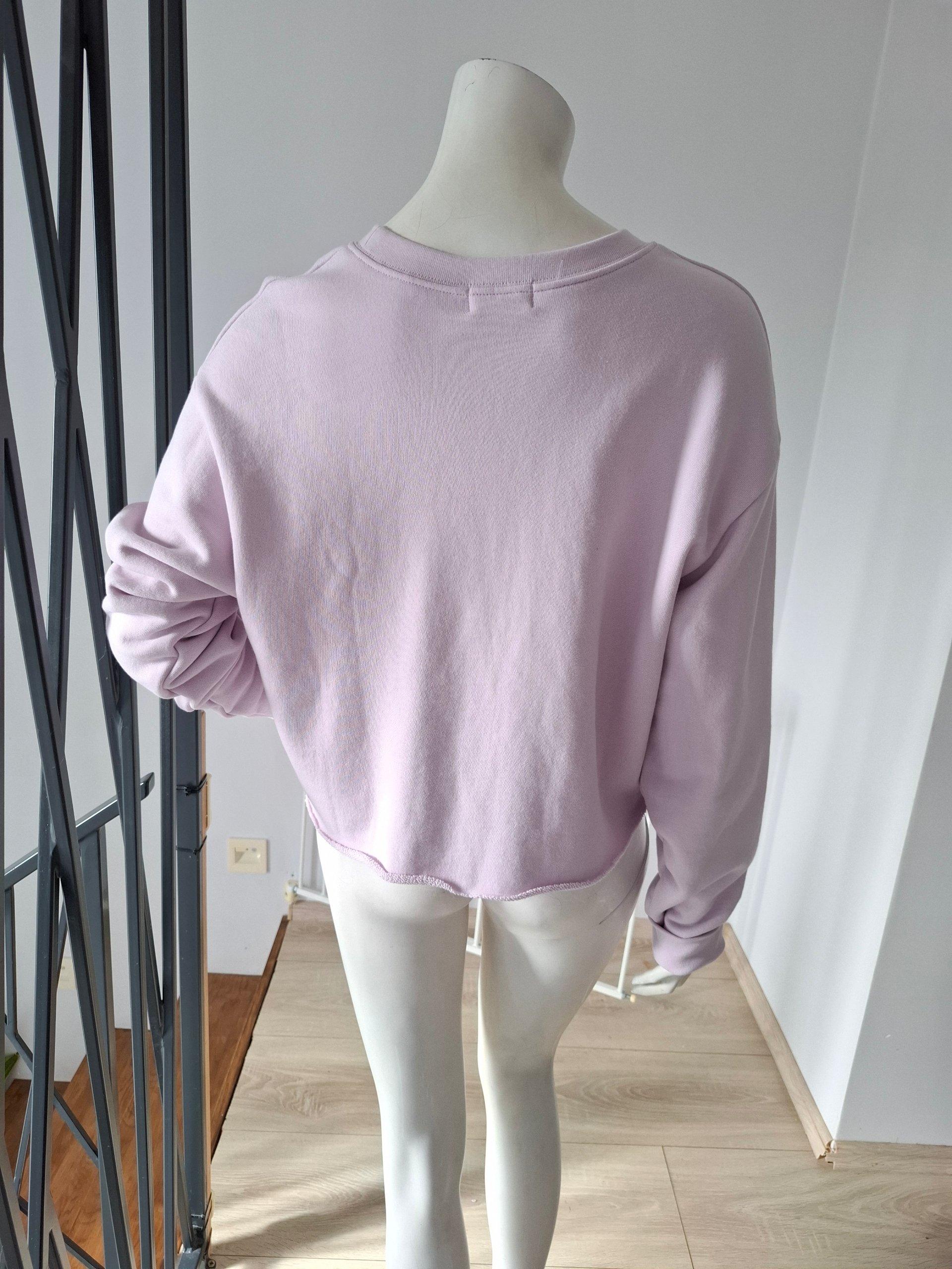 New John Elliott Lilac Cropped Sweatshirt Jumper Size L image 7