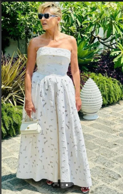New Dolce & Gabbana Off-White Lace Maxi Flare Dress Size XS image 4