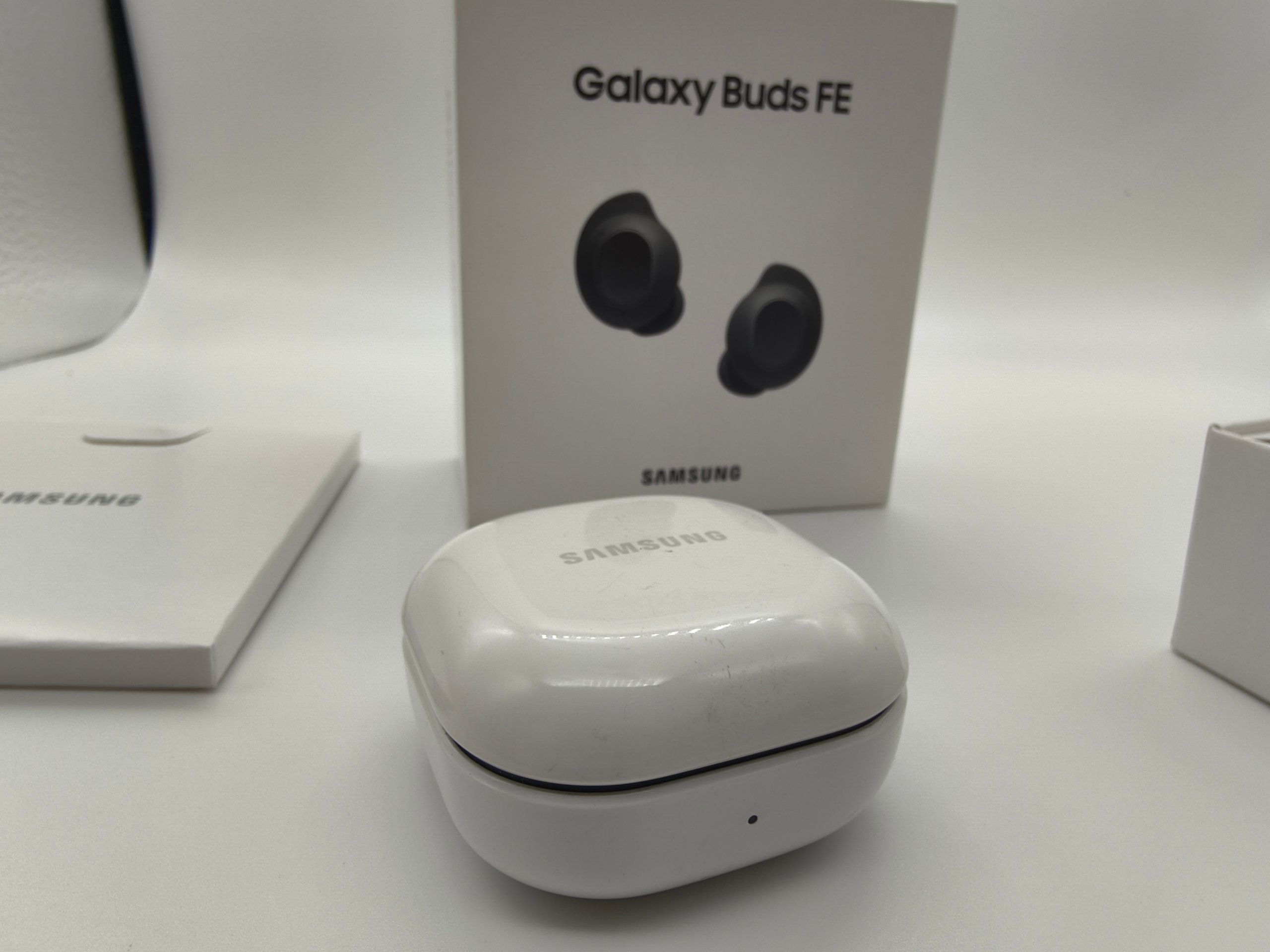 Auricolari Bluetooth Samsung Galaxy Buds FE SM-R400N ANC Graphite Cavo Completi Box image 7