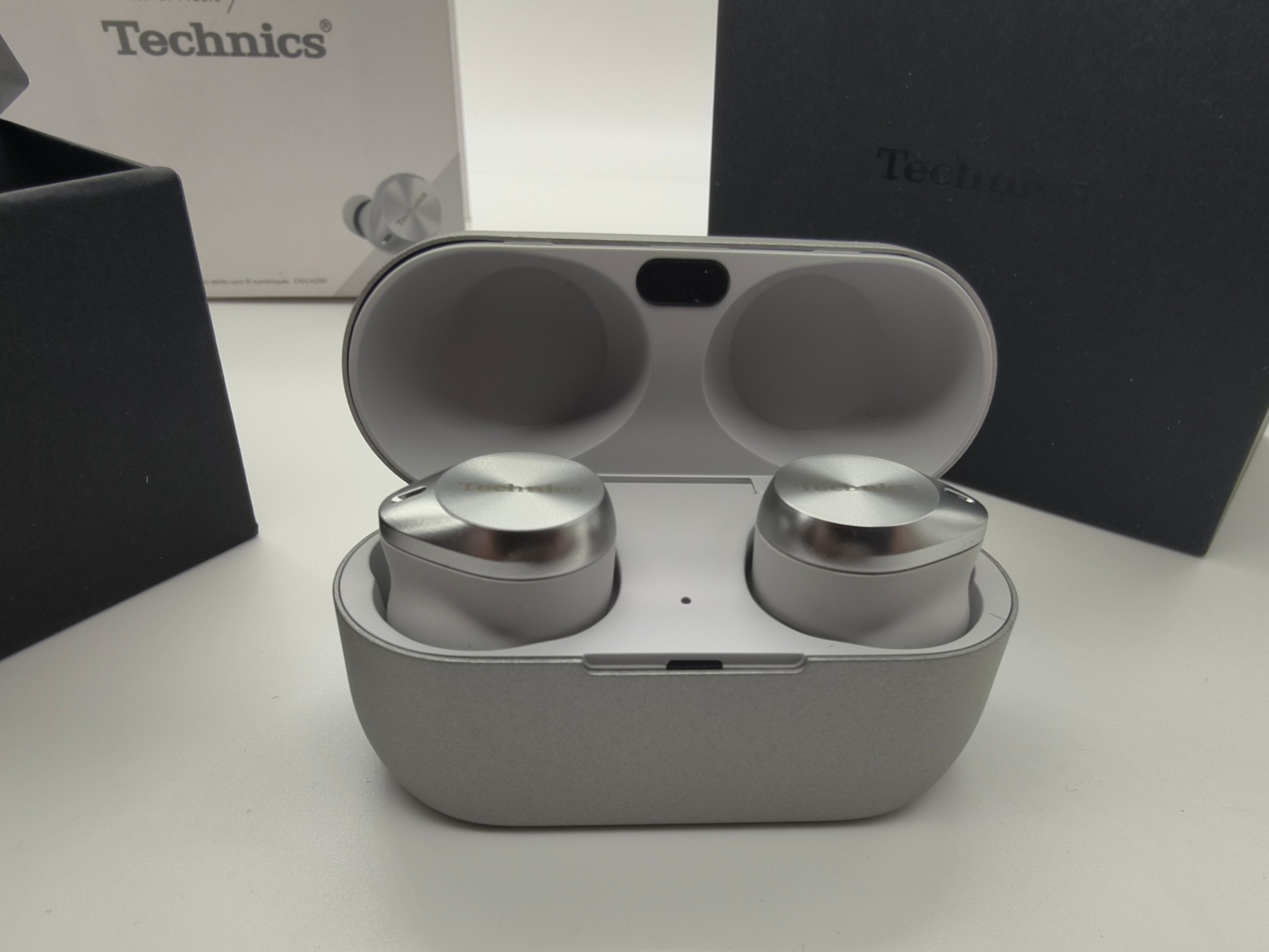Auricolari Technics EAH-AZ80E-S Wireless Noise Cancelling Bluetooth Multipoint 3 Dispositivi Box image 6
