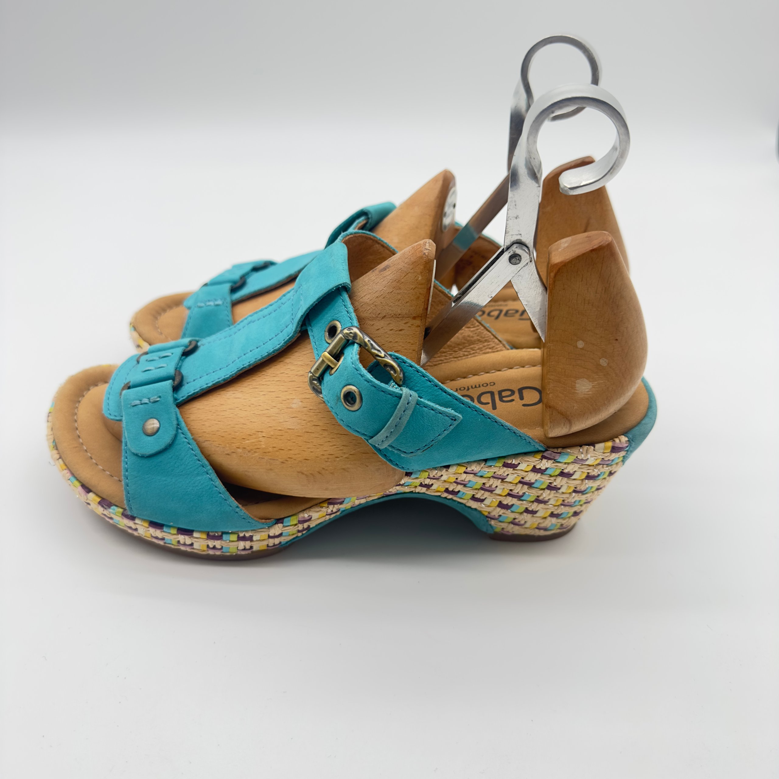Gabor Women's Turquoise Wedge Sandals Size 40 Used - Excellent image 2