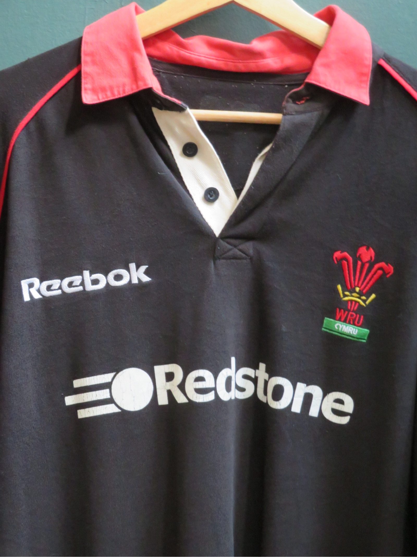 Vintage Wales Reebok Black & Red WRU Rugby Shirt XLarge Redstone image 3