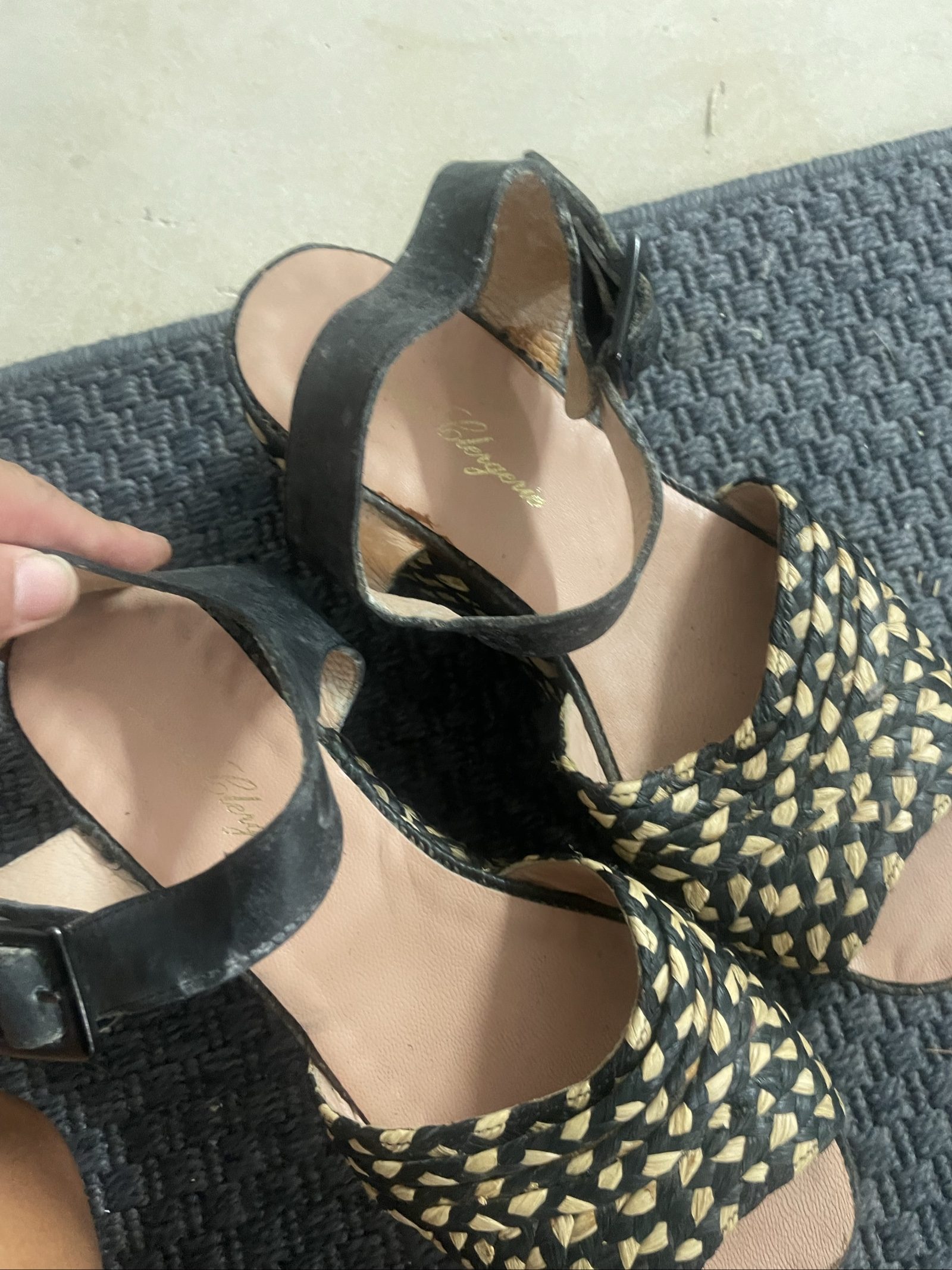 Sebastian Black & Beige Woven Leather Wedges EU 38
