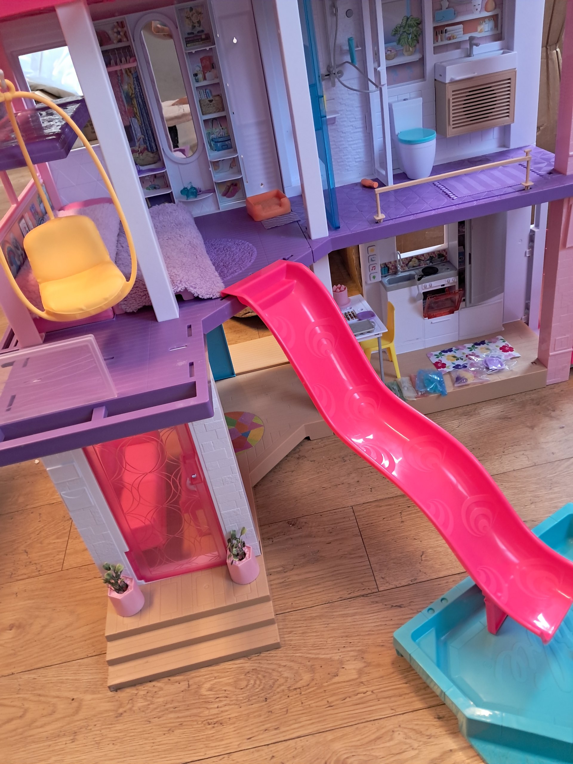 Barbie Dreamhouse droomhuis image 2