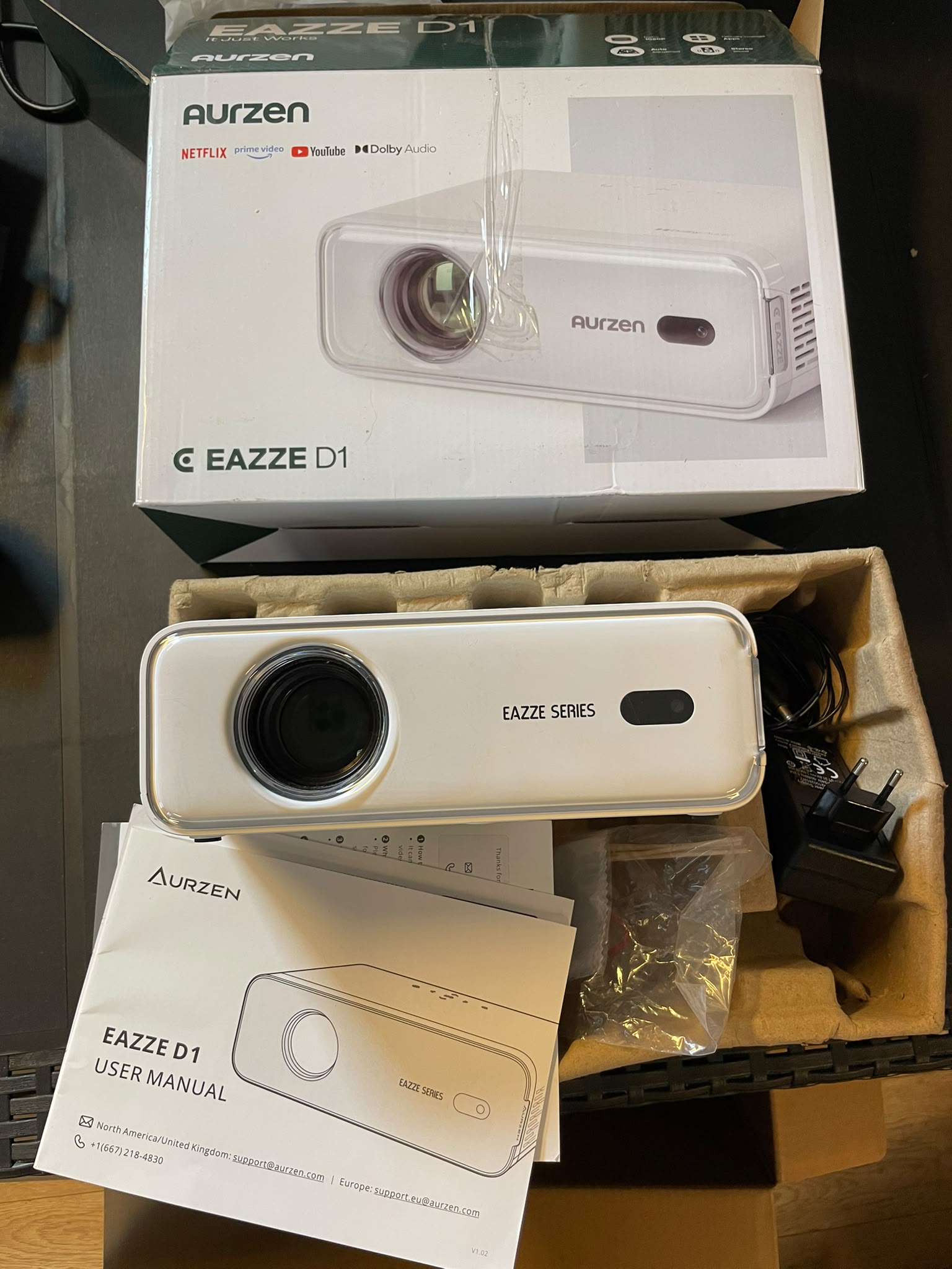 Aurzen Eazze D1 Smart Beamer / Projector – Nieuw in doos!