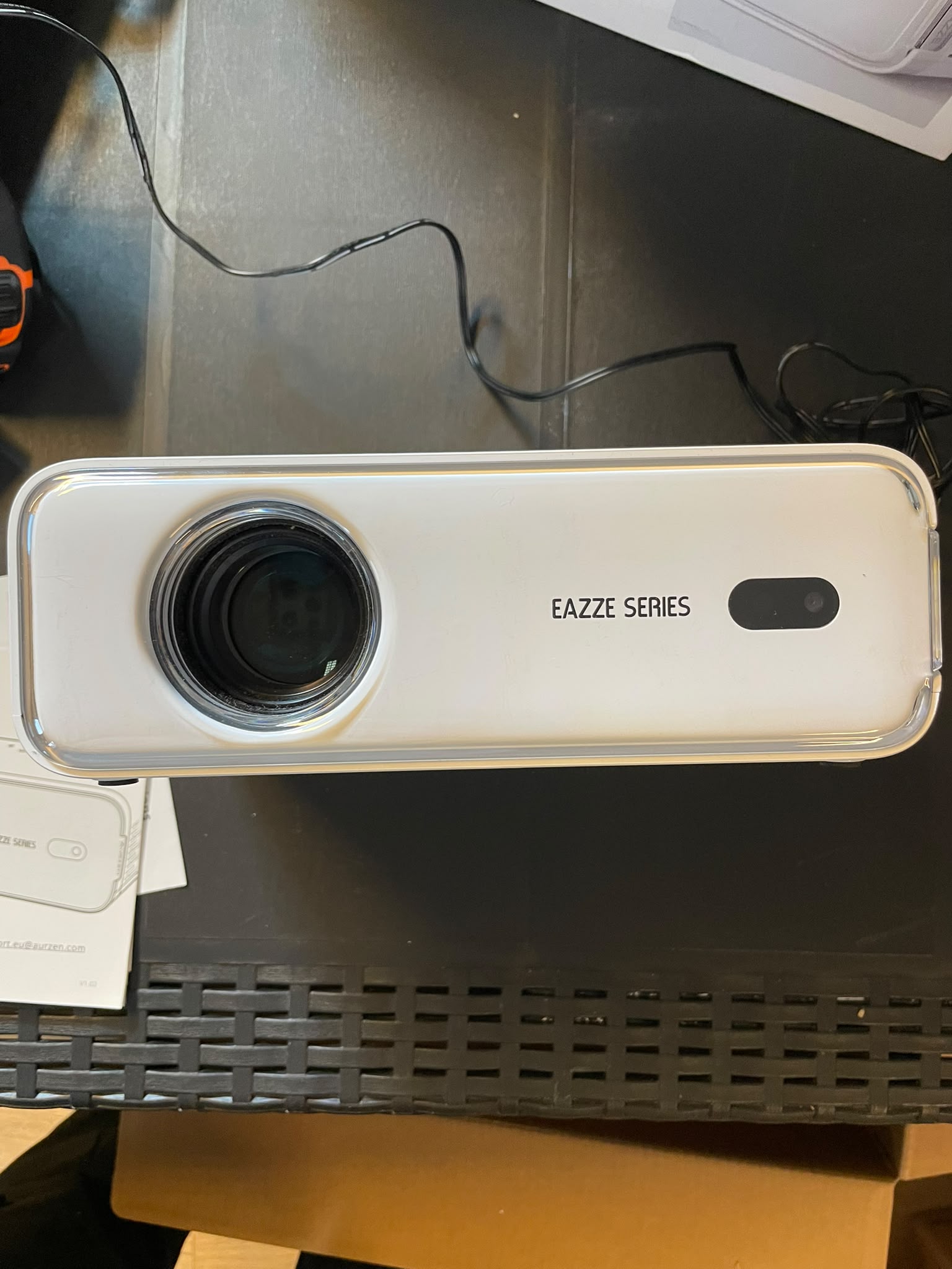 Aurzen Eazze D1 Smart Beamer / Projector – Nieuw in doos! image 2