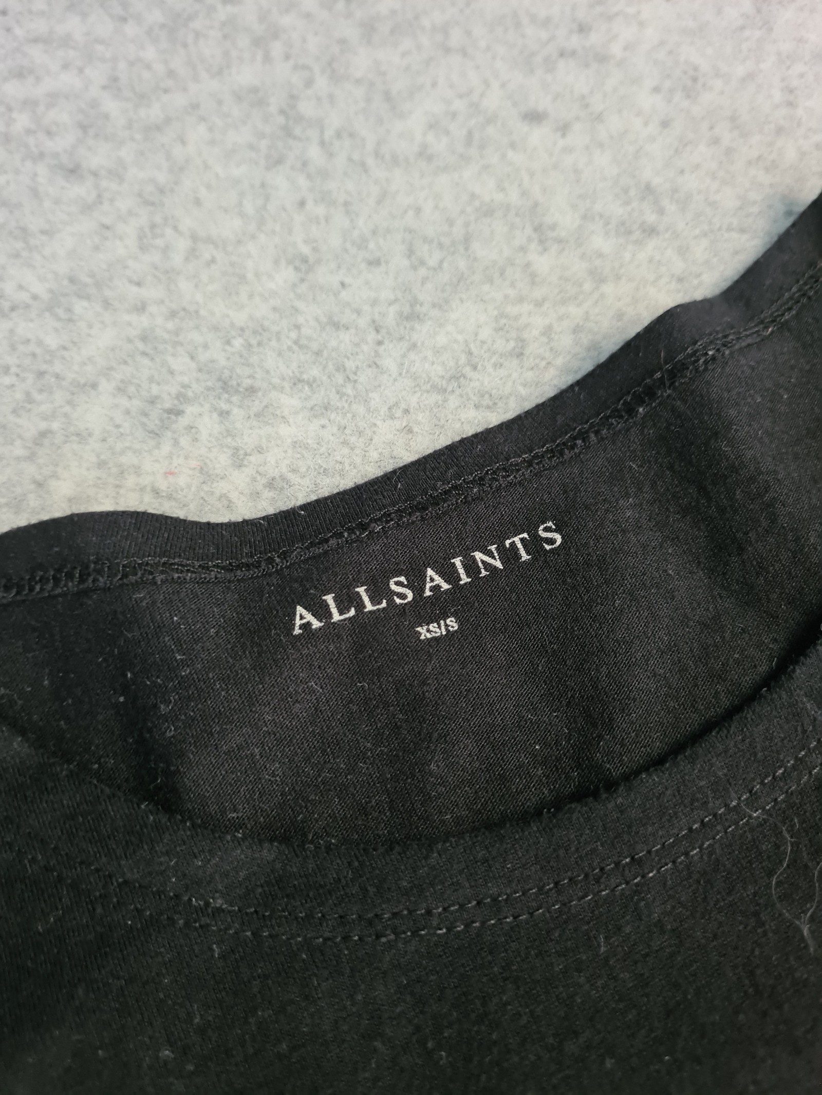 AllSaints Black Rose Print T-Shirt Extra Small XS Oversized 1169 image 3
