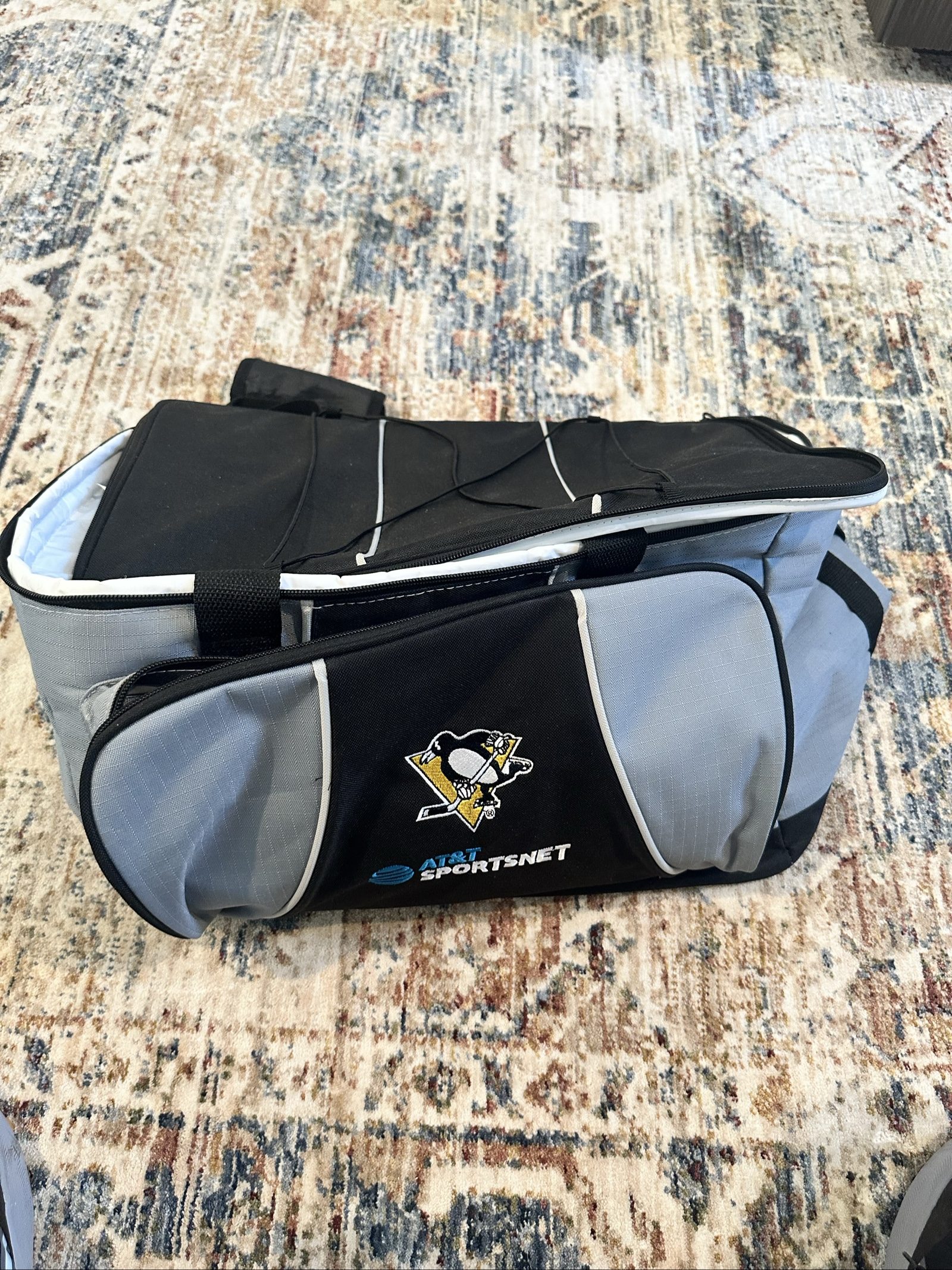 pittsburgh penguins at&t sports cooler bag
