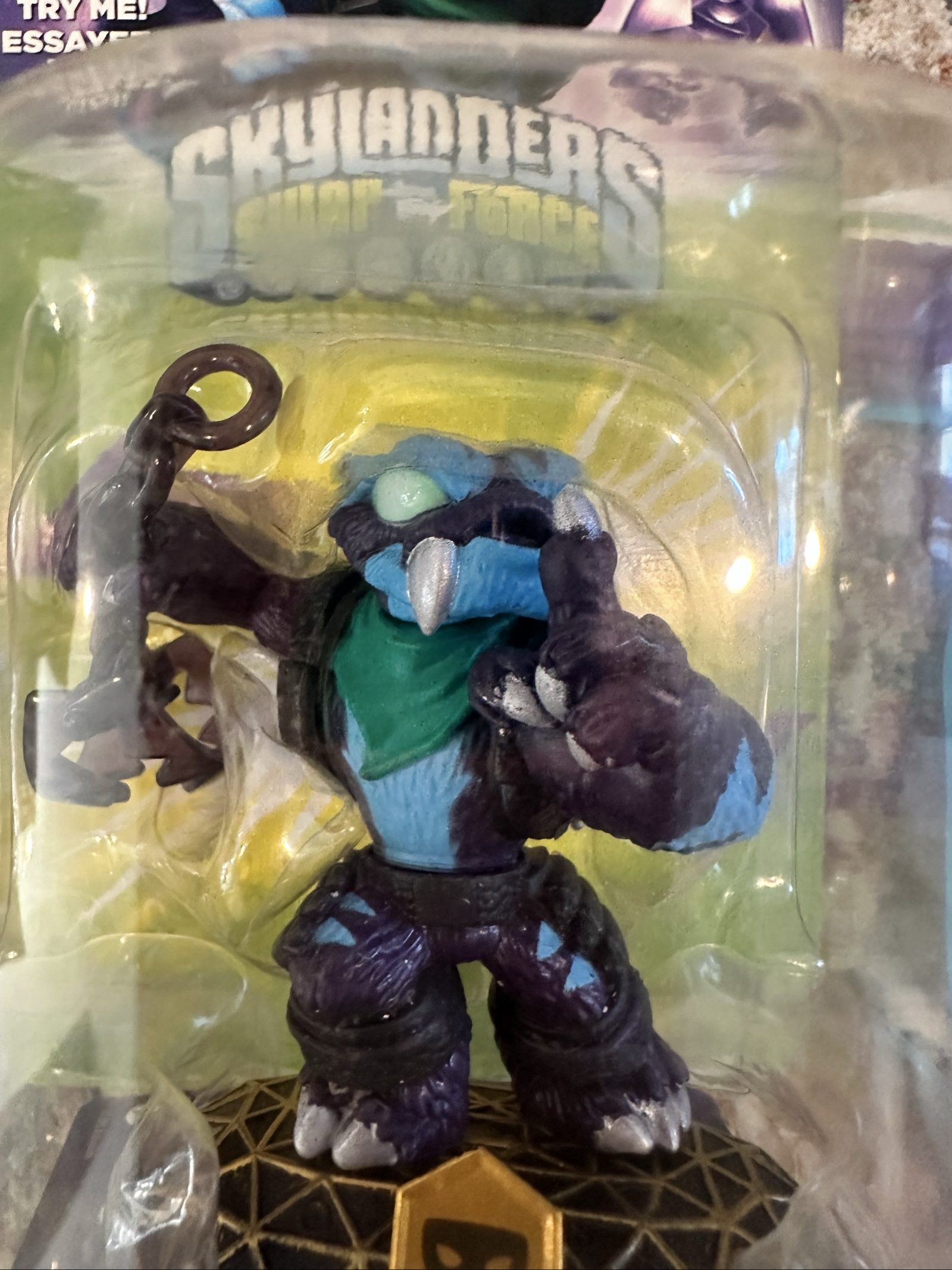 skylanders trap shadow figure 6+ image 3