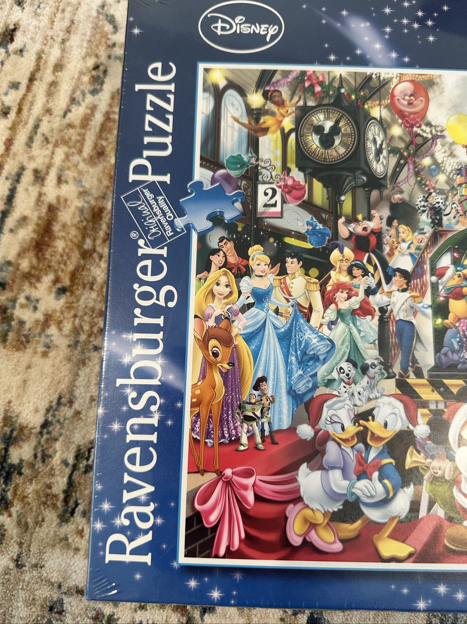 disney ravensburger 1000pc puzzle holiday fun image 2