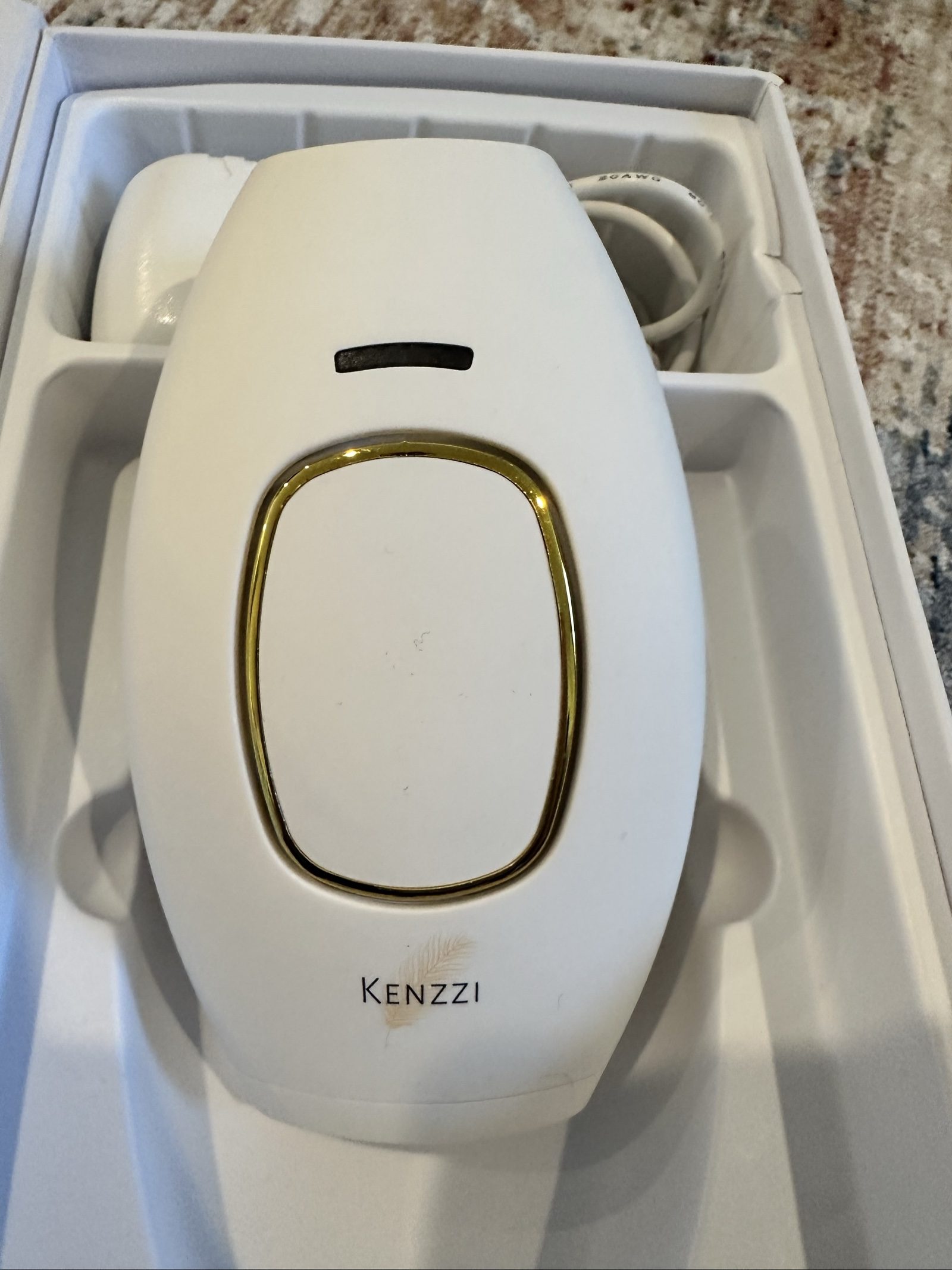 kenzzi white premium ipl handset image 2