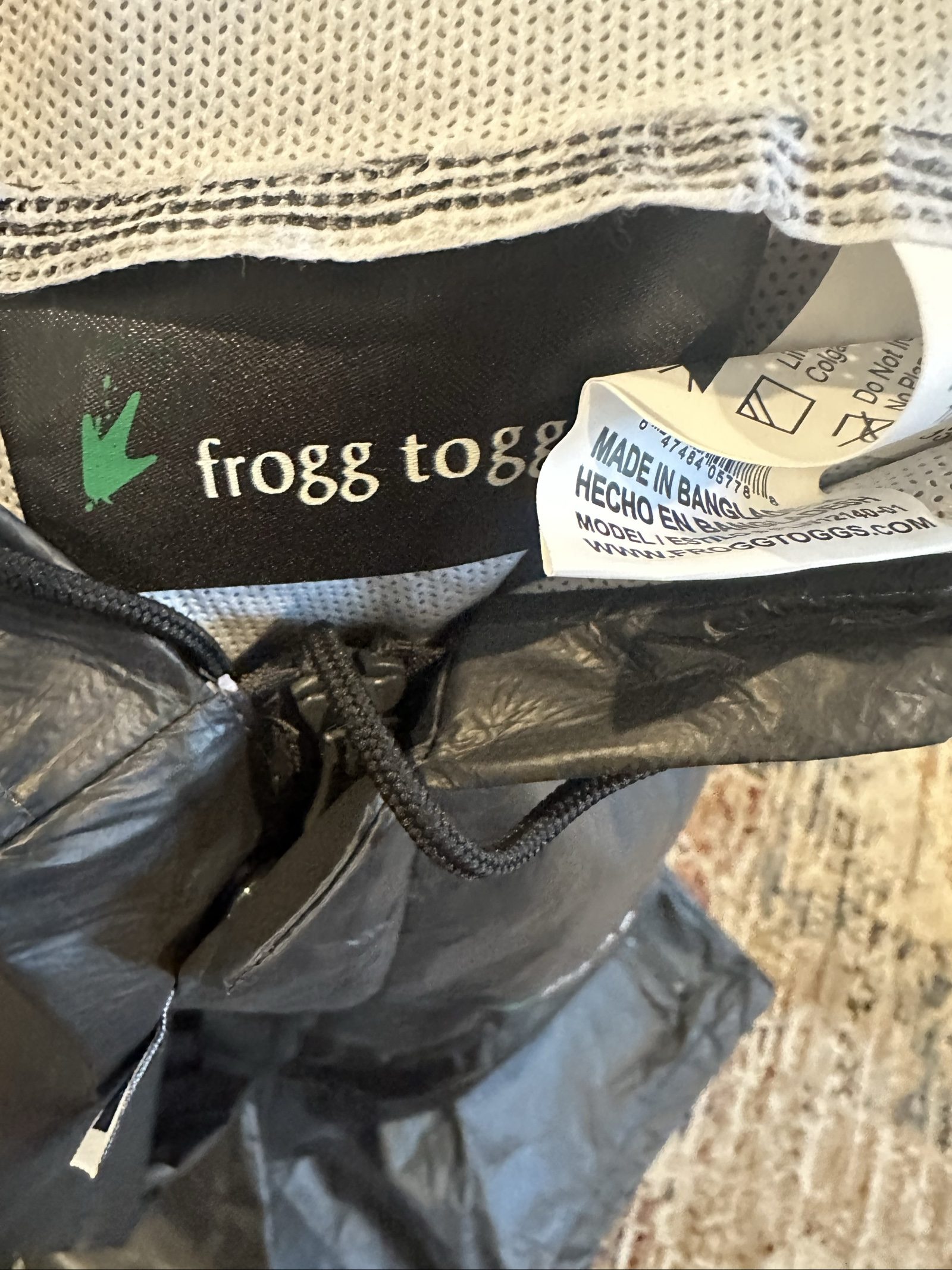 frogg toggs black rain jacket m/l waterproof image 6
