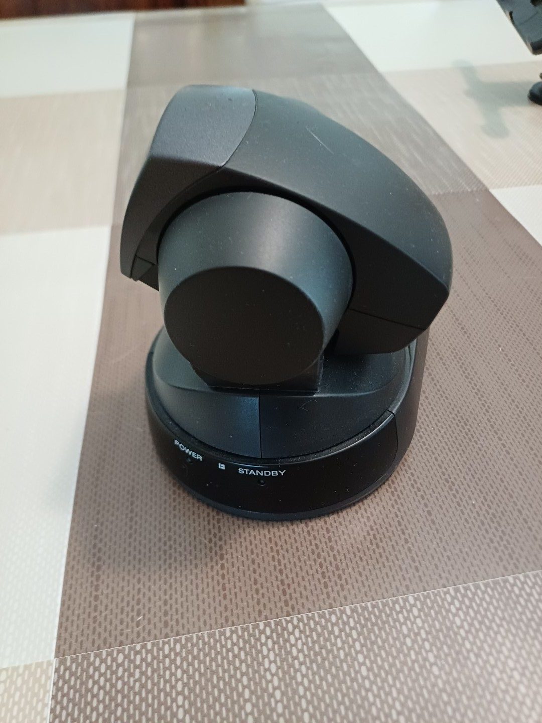 Sony Black EVI-D100CP Color Video Camera with Remote image 2
